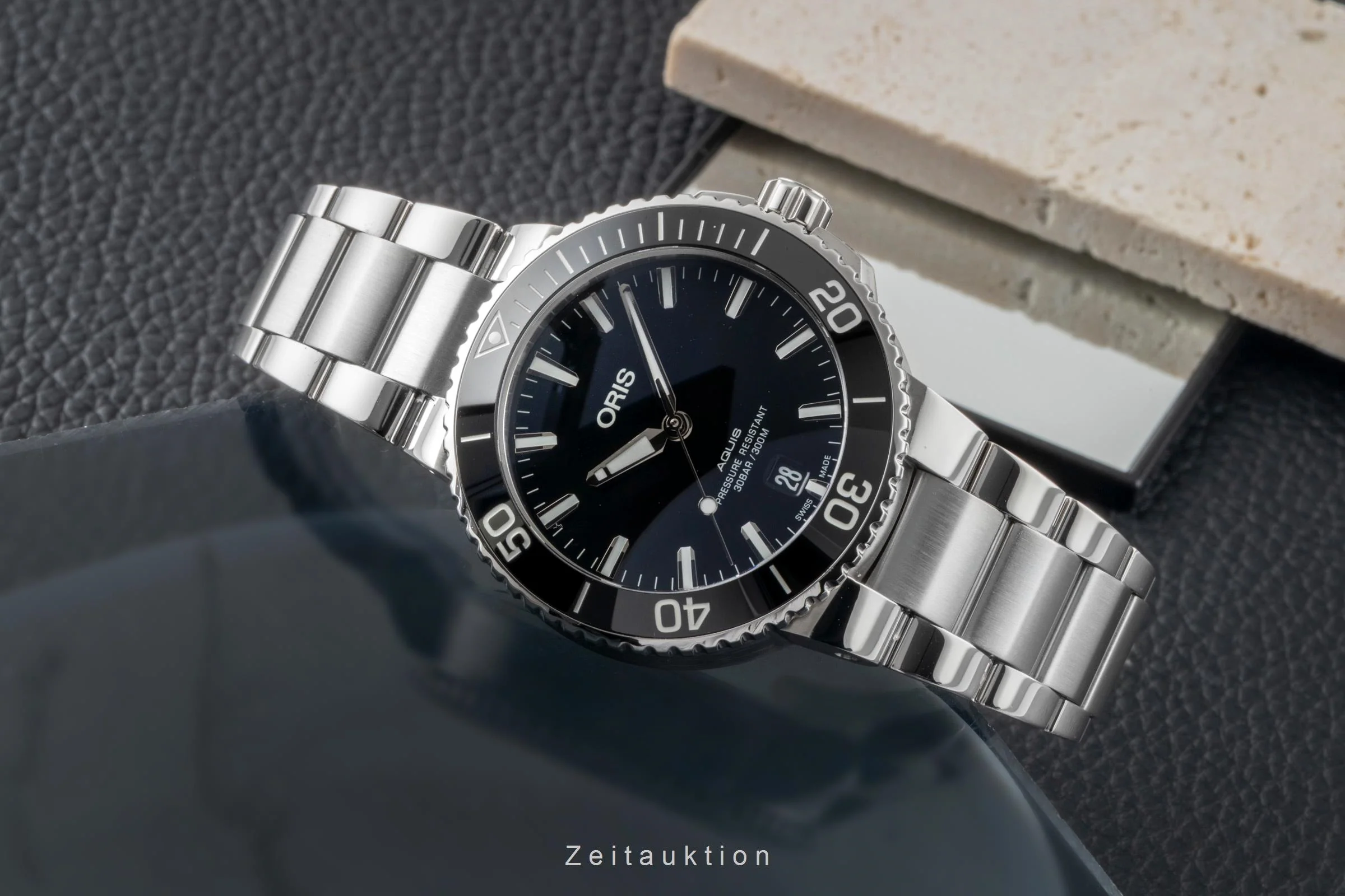 Oris Aquis Date steel automatic men's watch 01 733 7732 4134-07 4 21 64FC LP: 2400EUR  [2600568] - Image 3