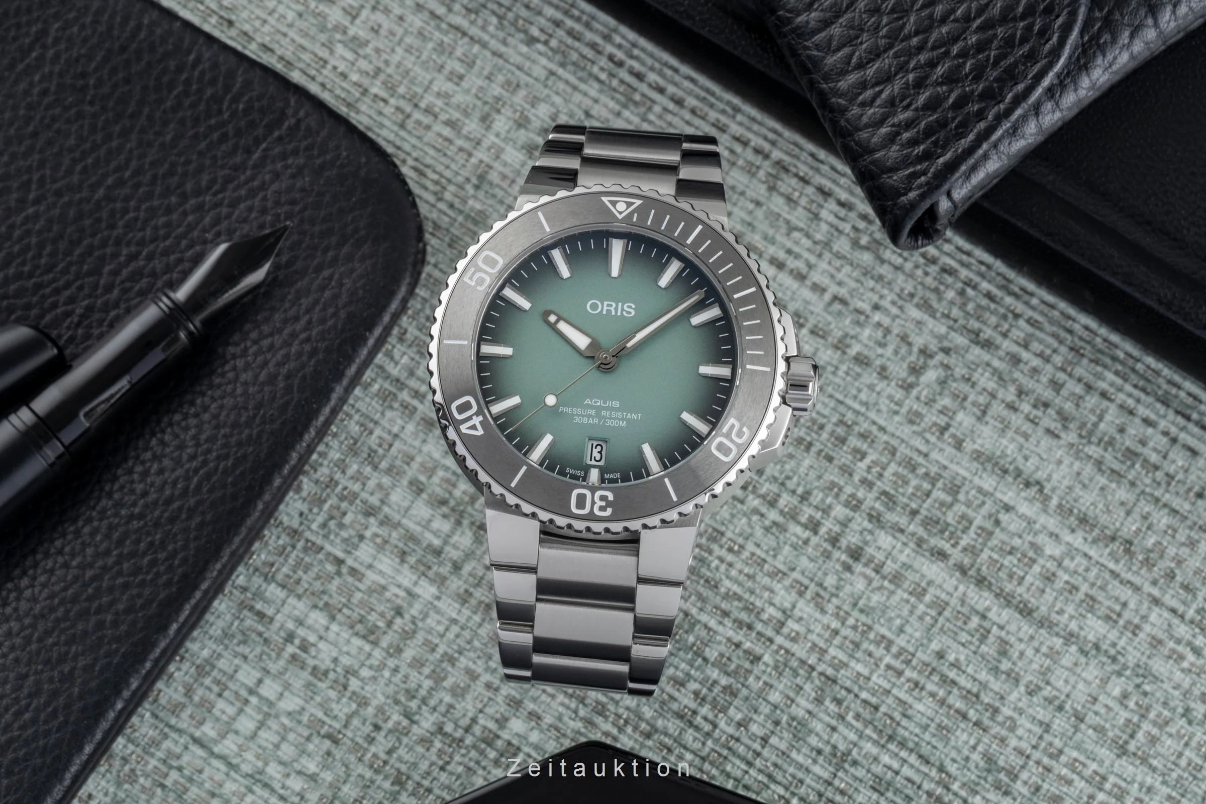 Oris Aquis Date steel automatic men's watch 01 733 7732 4137  [2505162] - Image 4