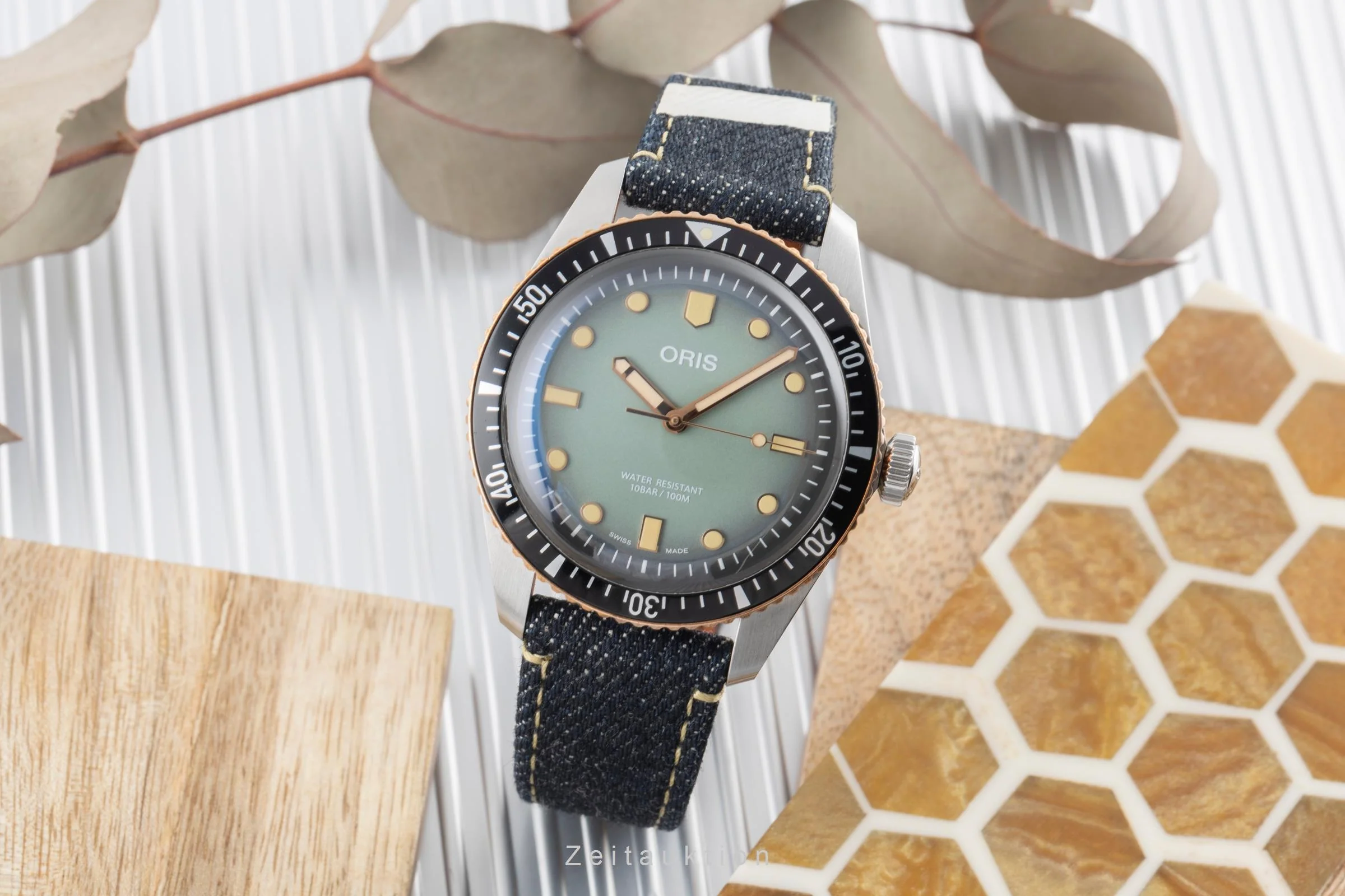 Oris Divers Sixty-Five steel / bronze automatic men's watch 01 733 7707 4337  [2504920] - Image 4