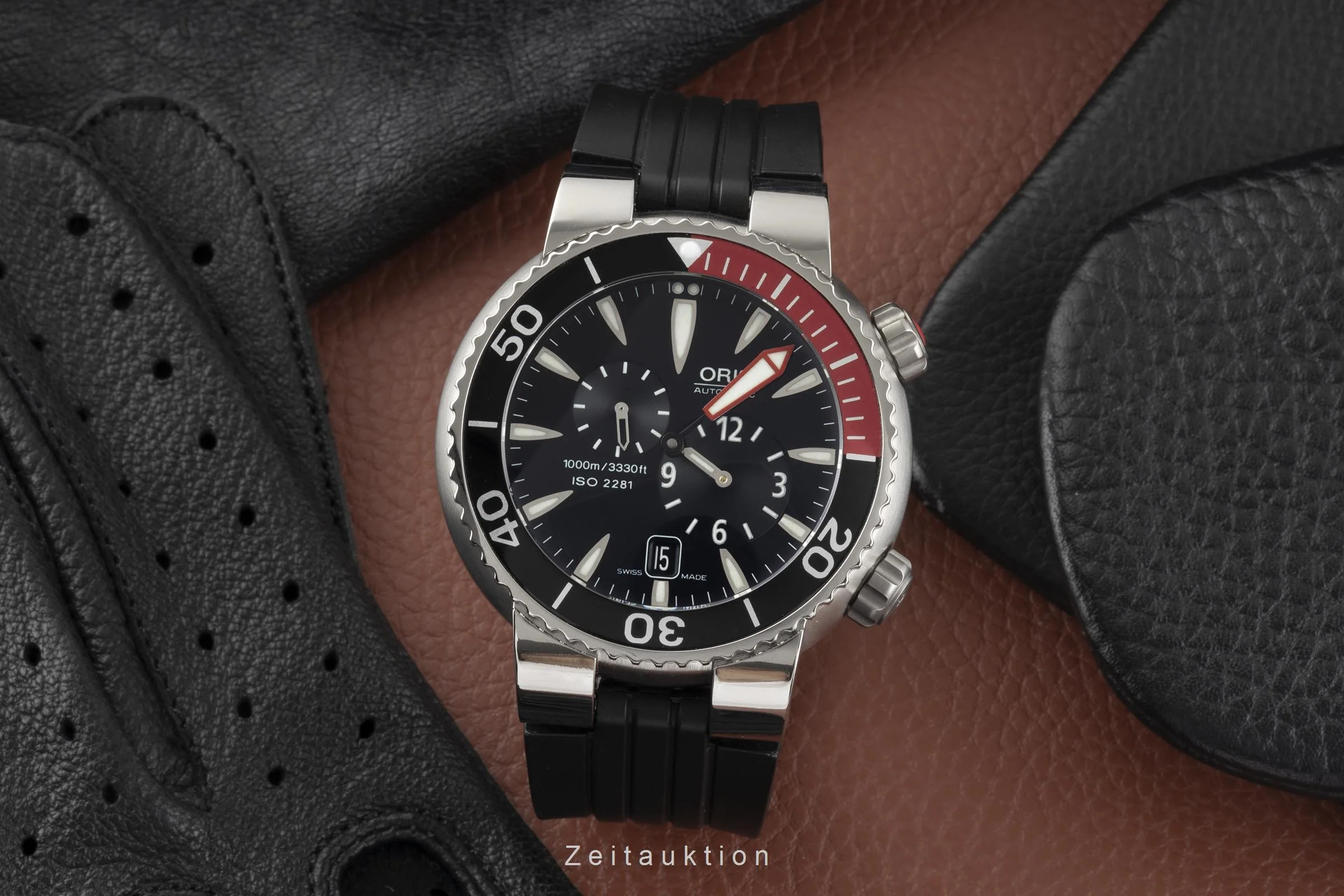 Oris Divers titanium automatic men's watch 649-7541P  [2207673] - Image 3