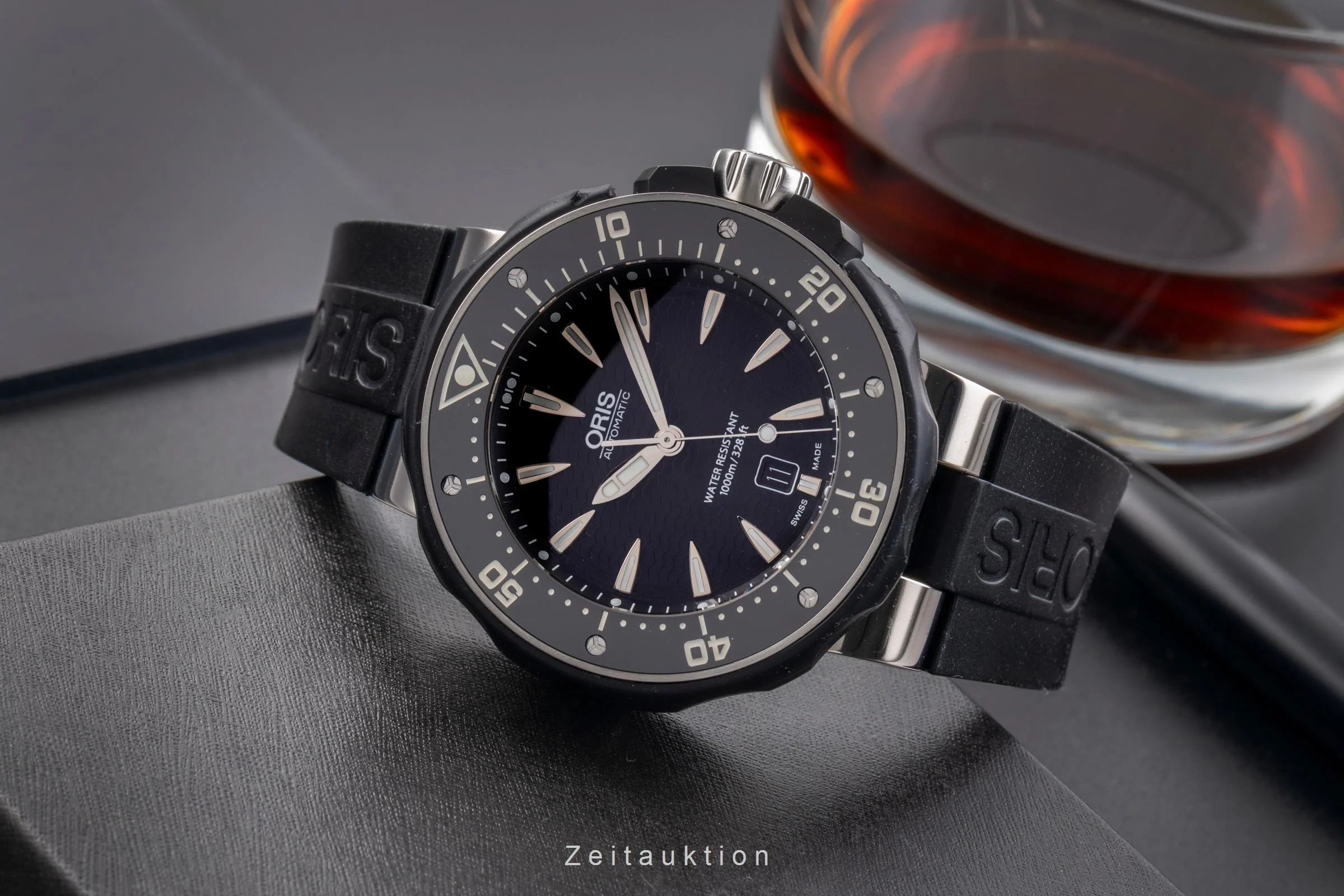 Oris Pro Divers titanium automatic men's watch 01 733 7646 7154-07 4 26 04TEB  [2504881] - Image 3