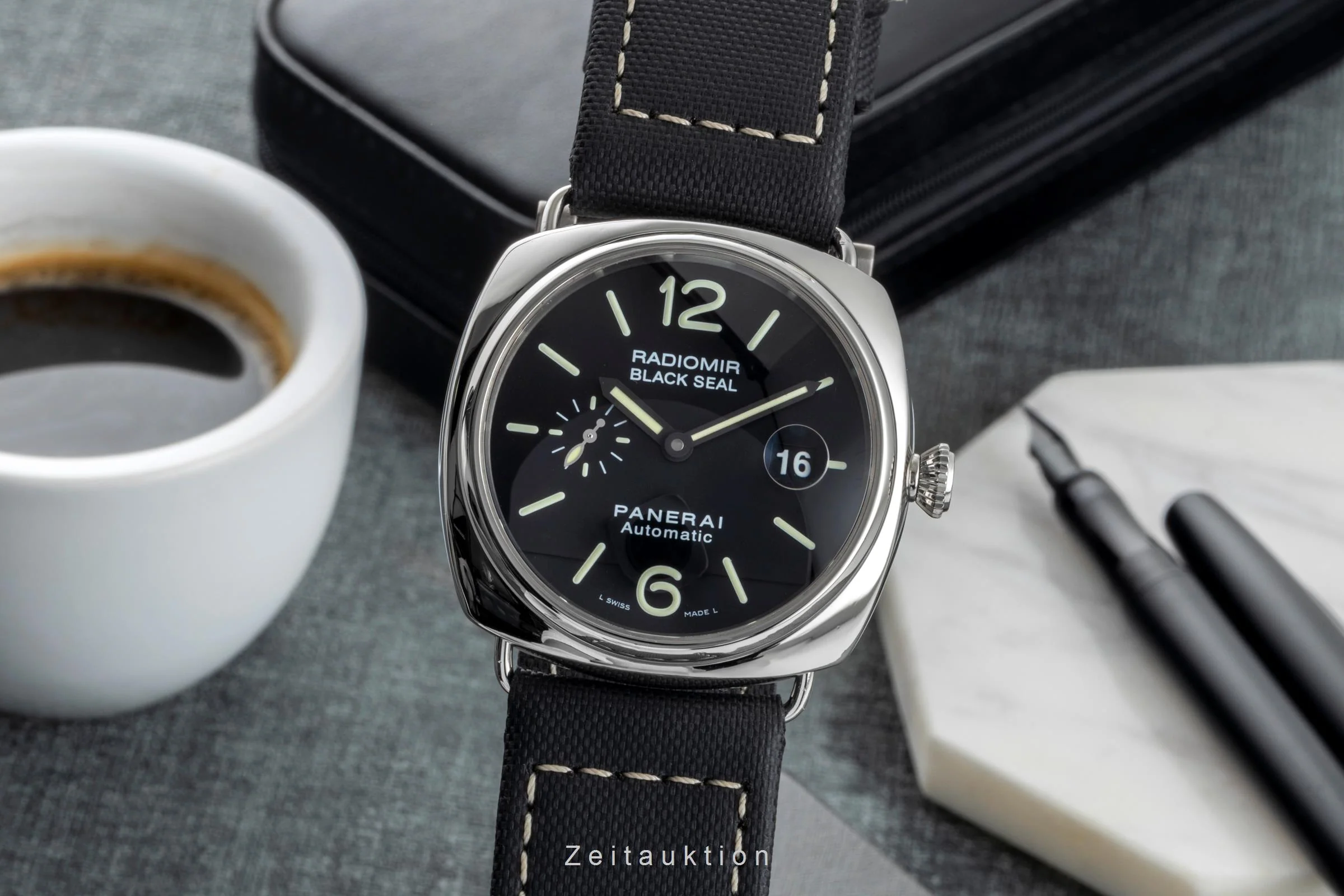 Panerai Black Seal steel automatic men's watch PAM00287  [2506206] - Image 2