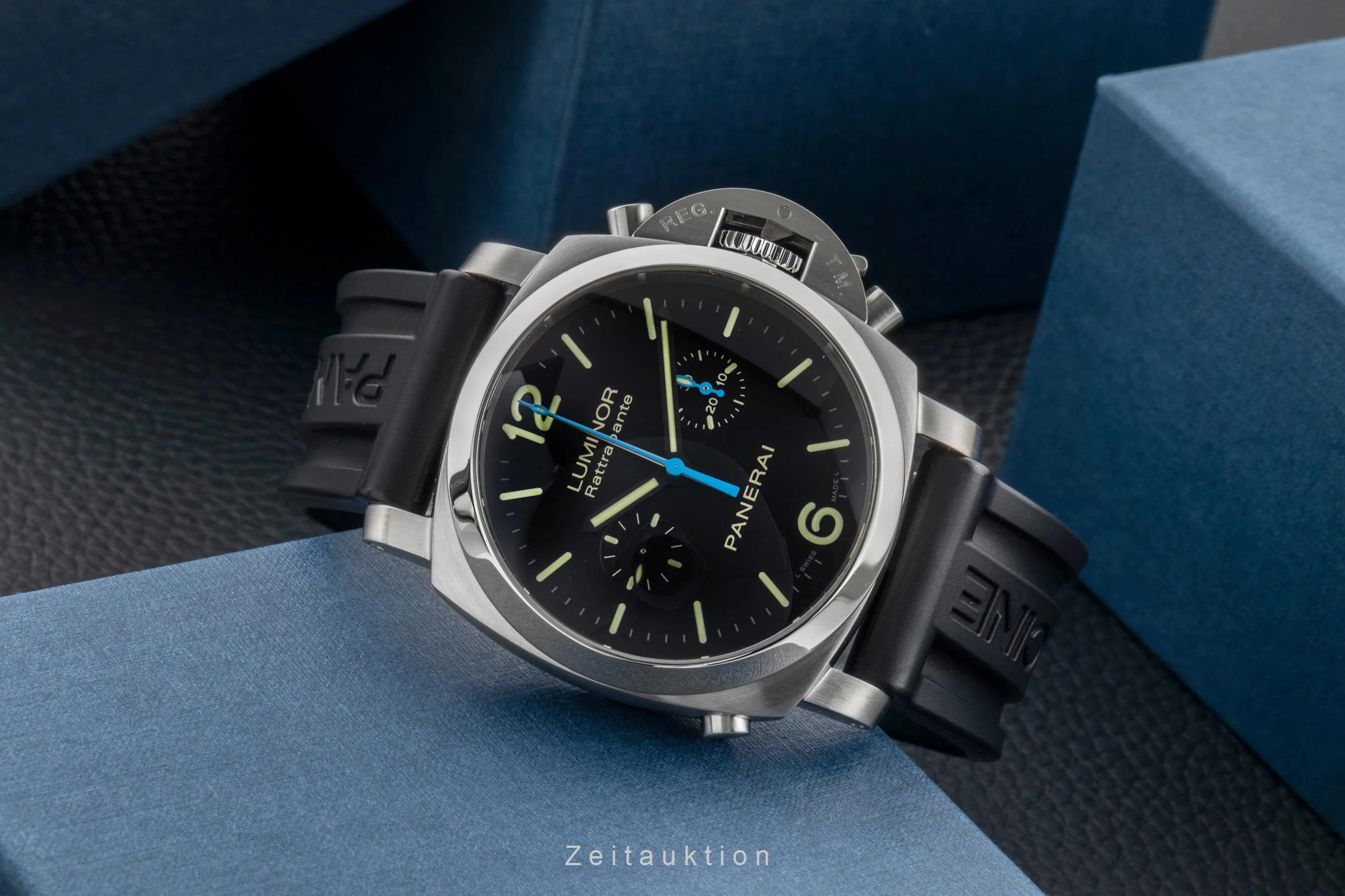 Panerai Luminor  chronograph steel automatic men's watch PAM00362  [2600684] - Image 3