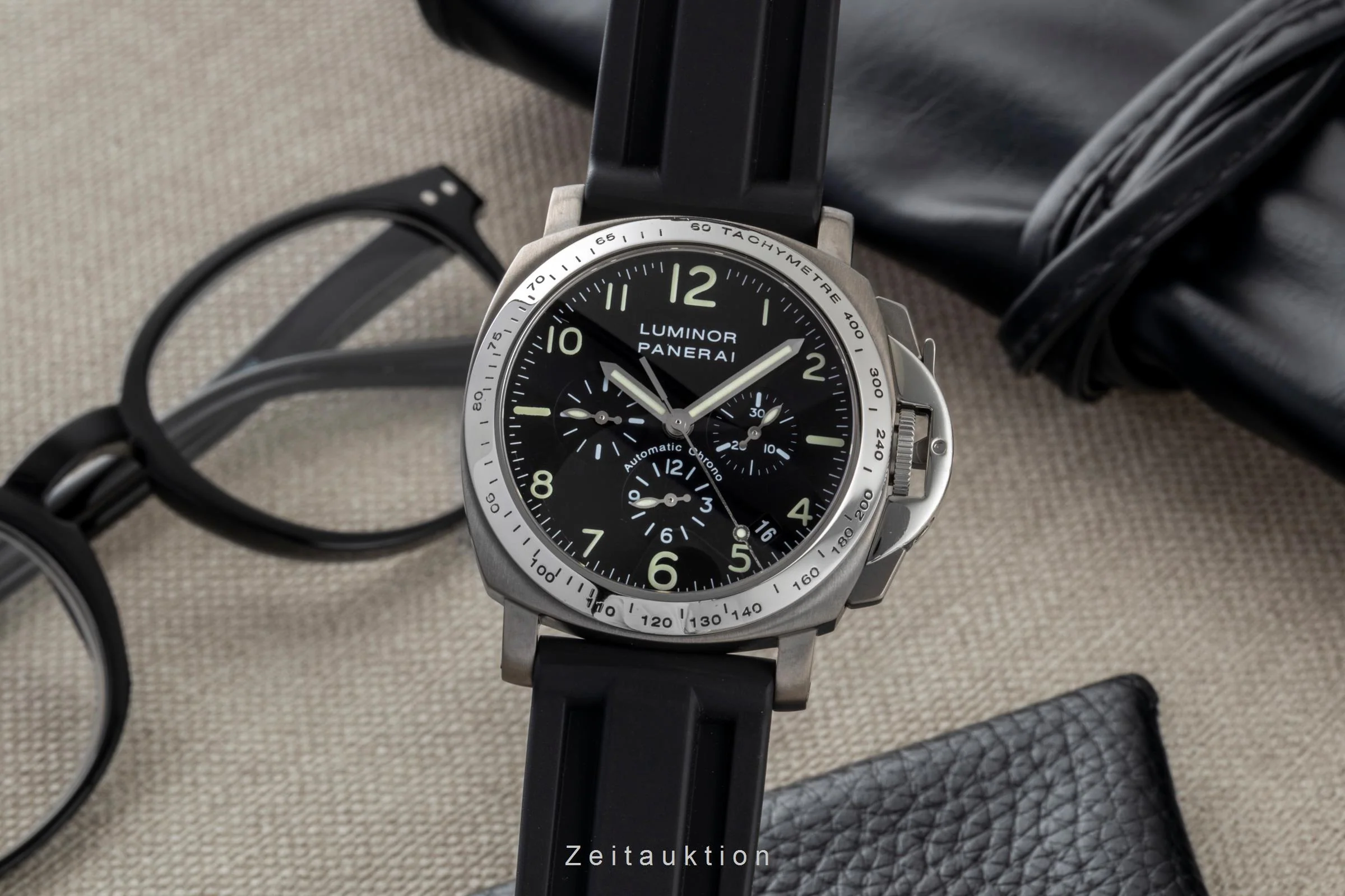 Panerai Luminor  chronograph titanium automatic men's watch PAM00074  [2600142] - Image 2