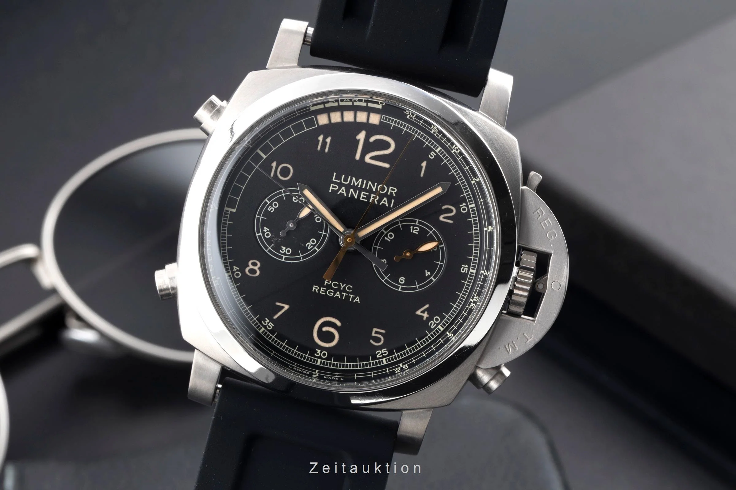Panerai Luminor  chronograph titanium automatic men's watch PAM00652 LP: 18900EUR  [2600766] - Image 2