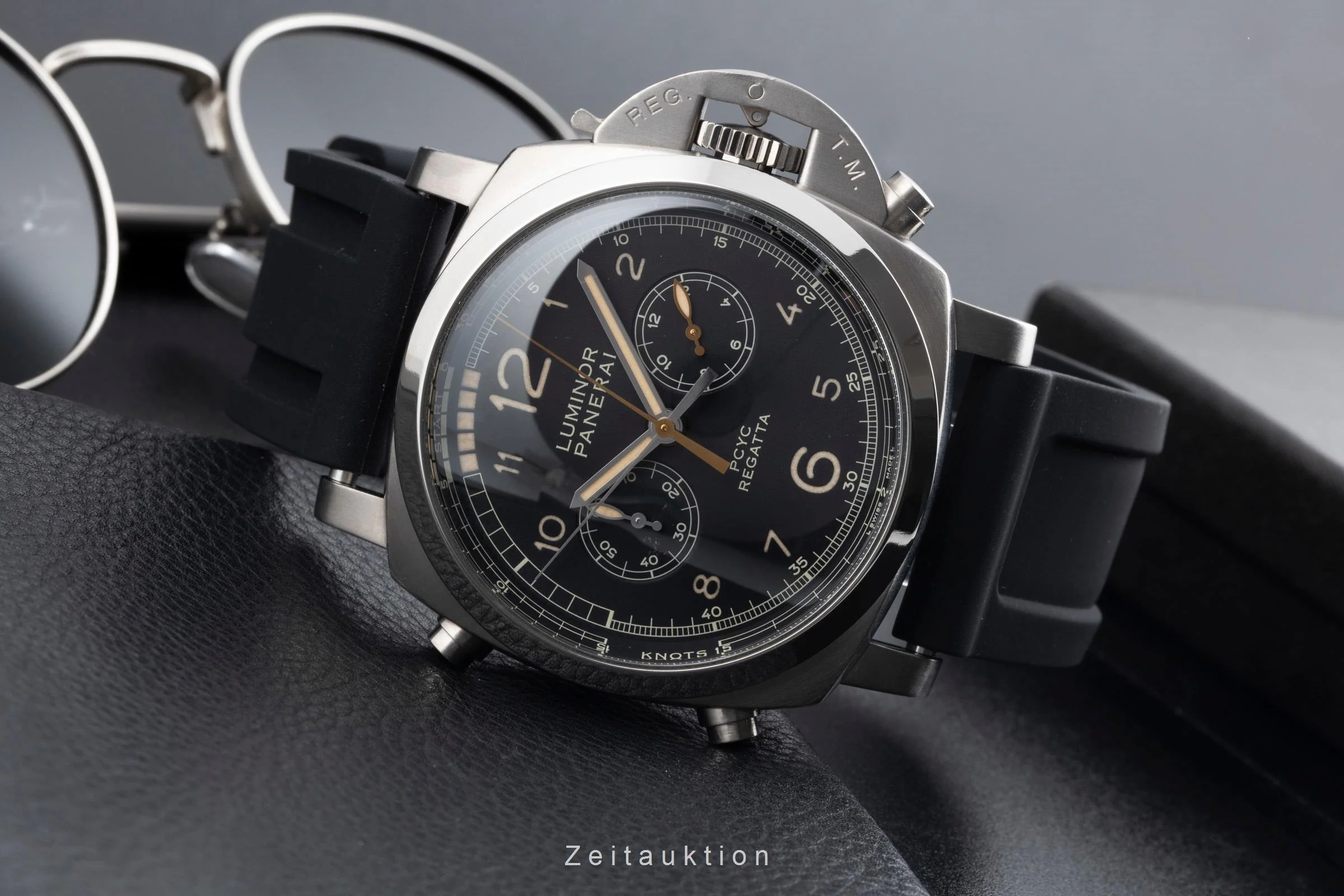 Panerai Luminor  chronograph titanium automatic men's watch PAM00652 LP: 18900EUR  [2600766] - Image 3