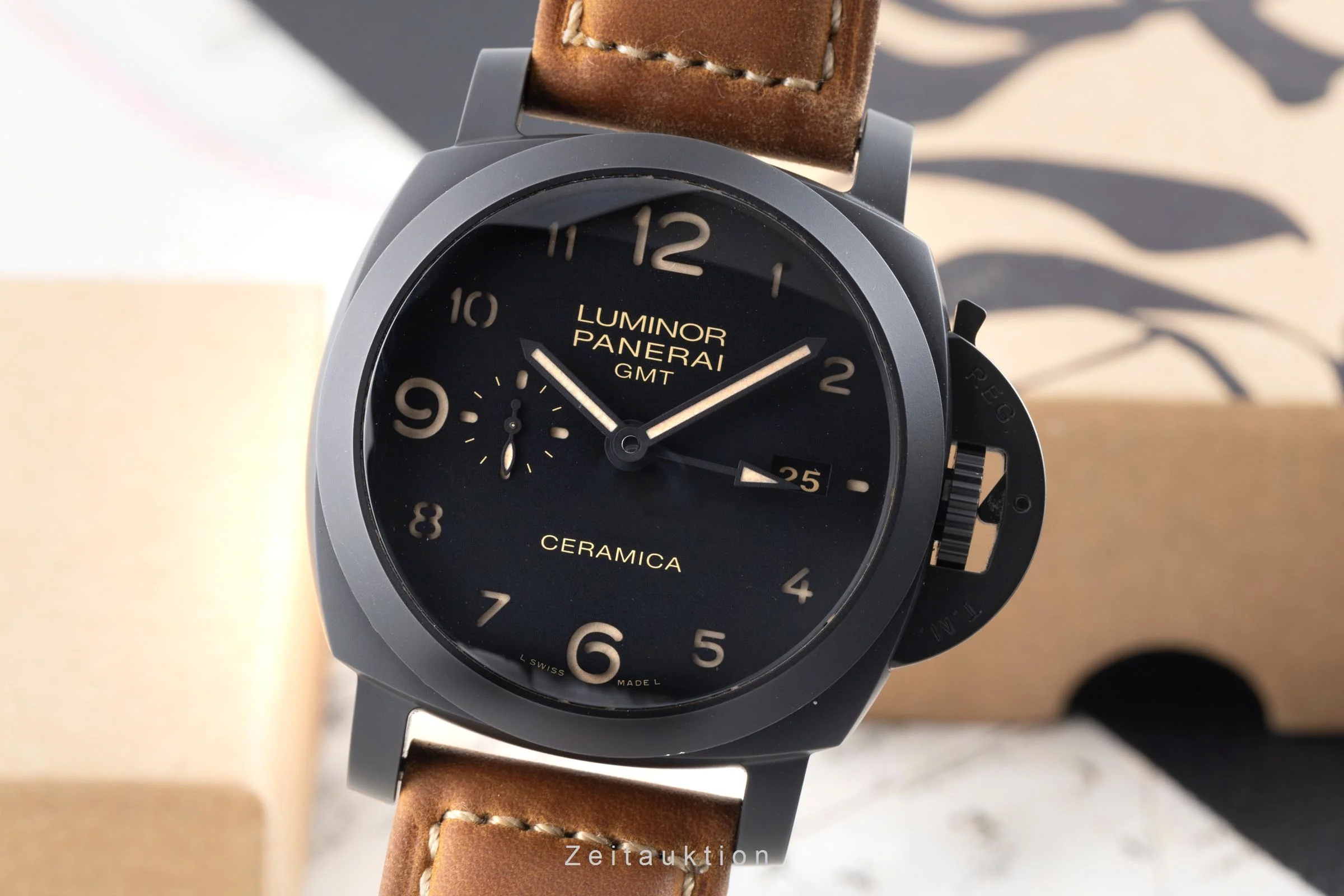 Panerai Luminor GMT ceramic / titanium automatic men's watch PAM00441  [2507463] - Image 2
