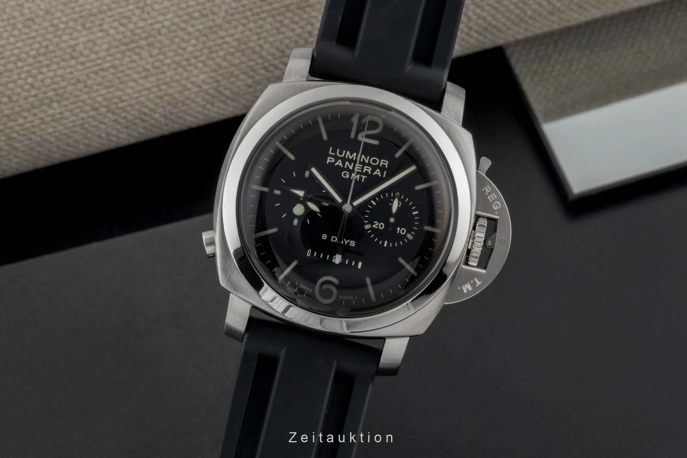 Panerai Luminor GMT chronograph steel manual winding men's watch PAM00275  [2600980] - Image 2