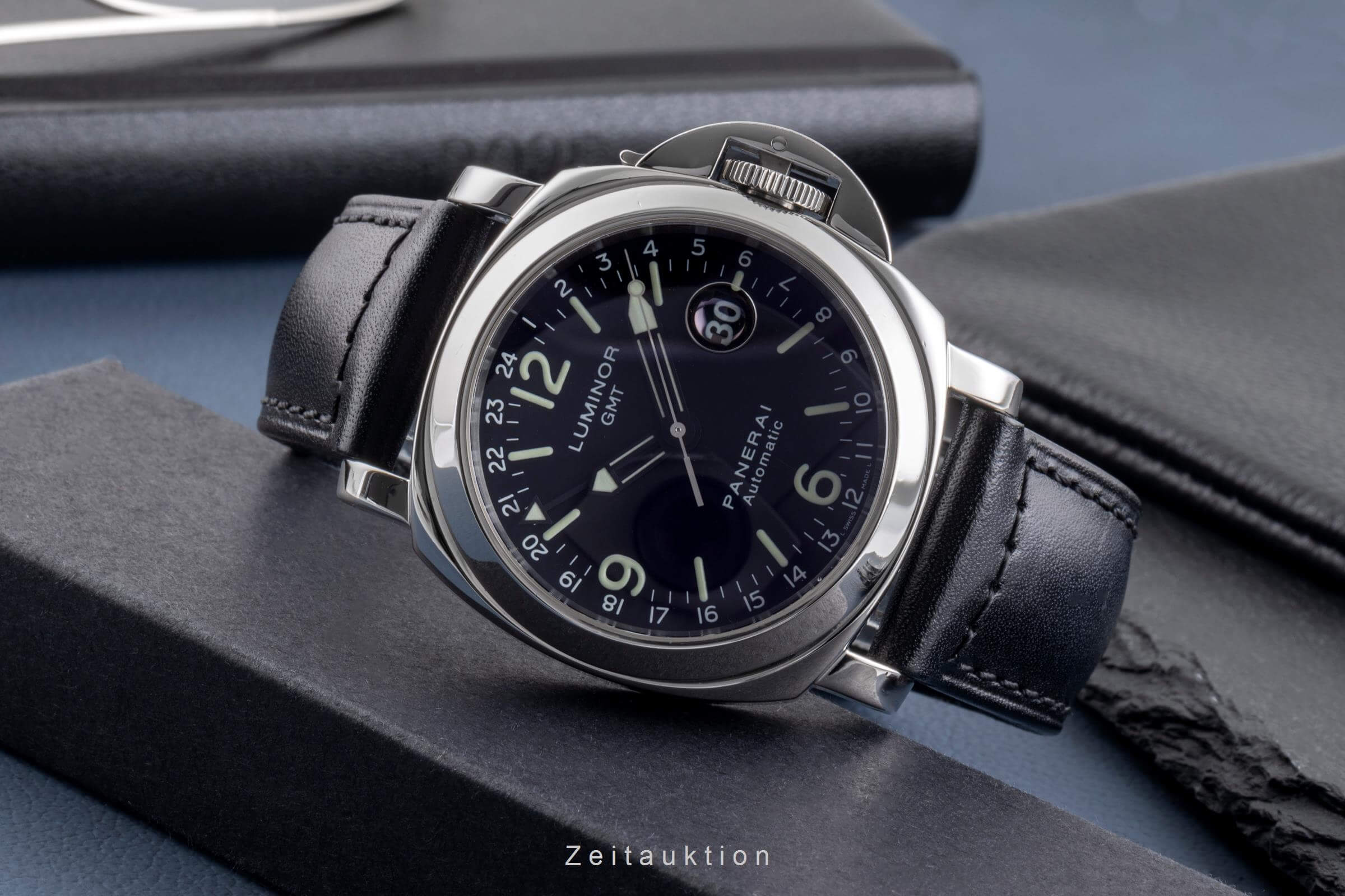 Panerai Luminor GMT steel automatic men's watch PAM00063  [2501188] - Image 3