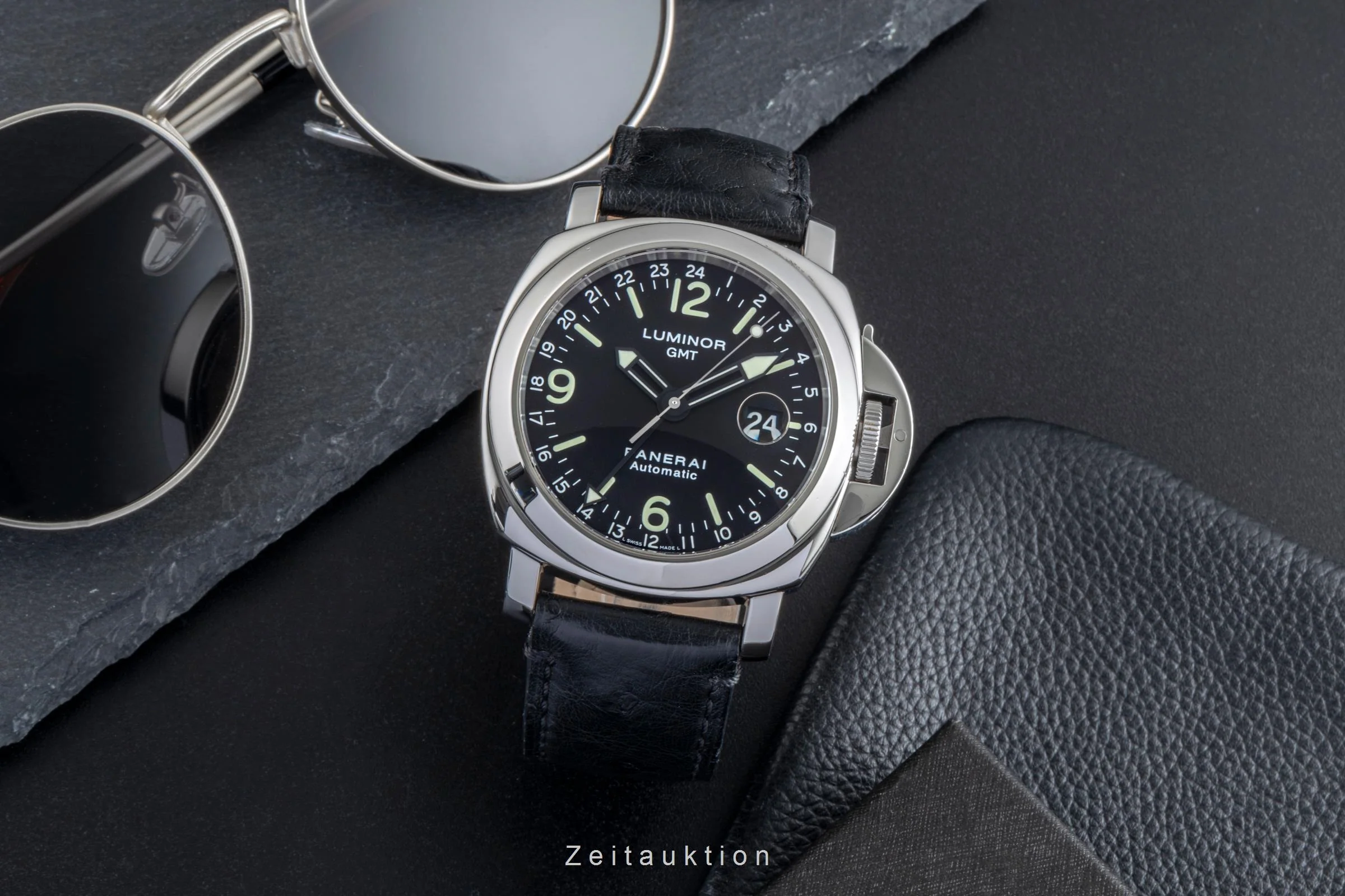 Panerai Luminor GMT steel automatic men's watch PAM00063  [2506177] - Image 4