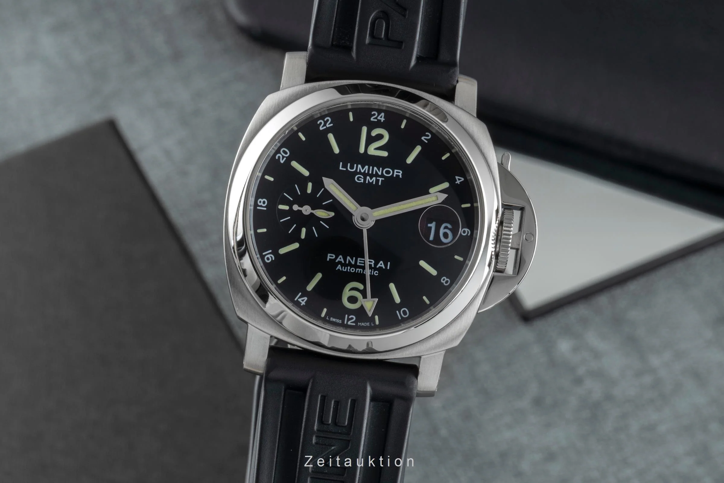 Panerai Luminor GMT steel automatic men's watch PAM00244  [2505030] - Image 2