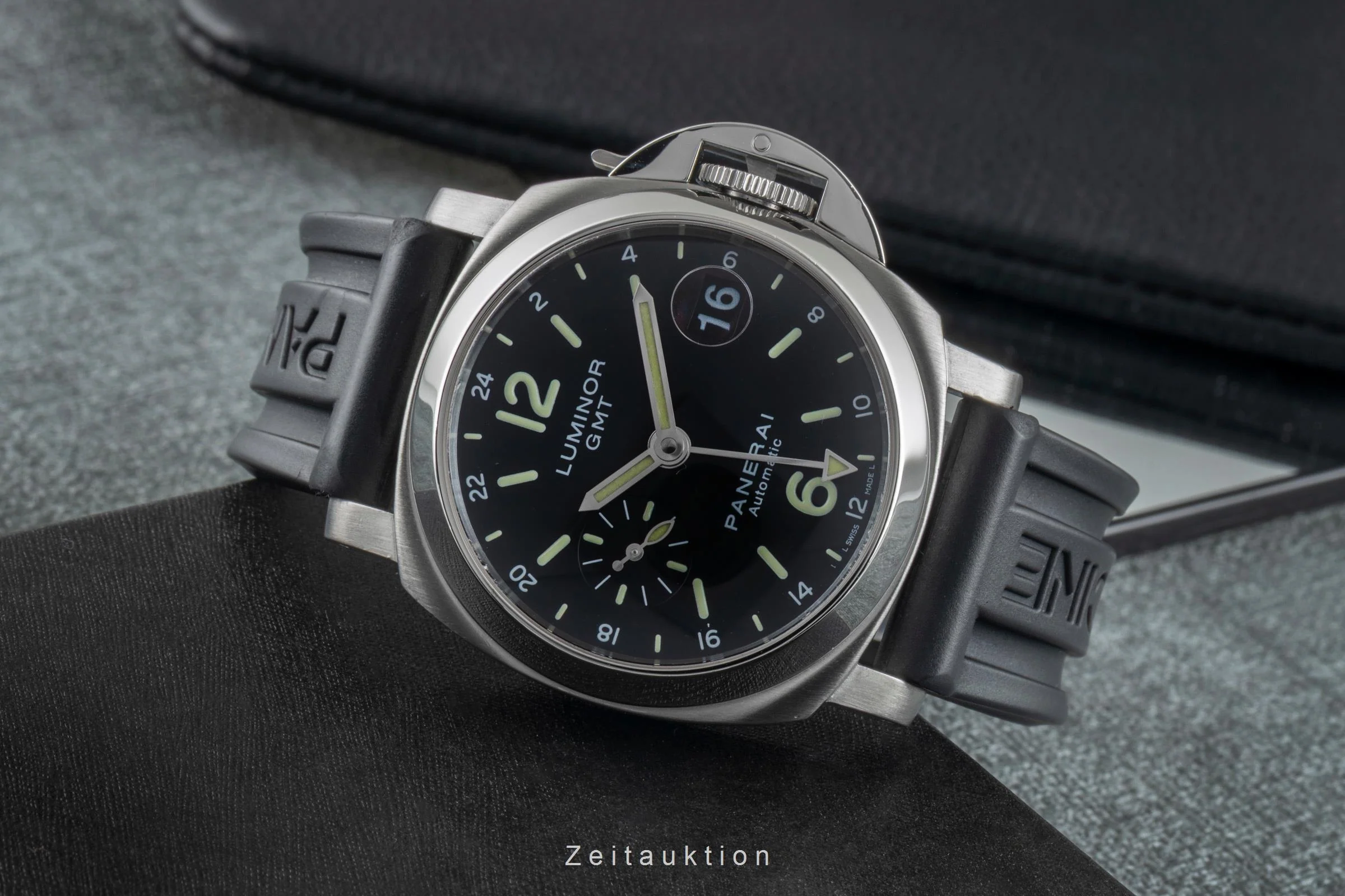 Panerai Luminor GMT steel automatic men's watch PAM00244  [2505030] - Image 3