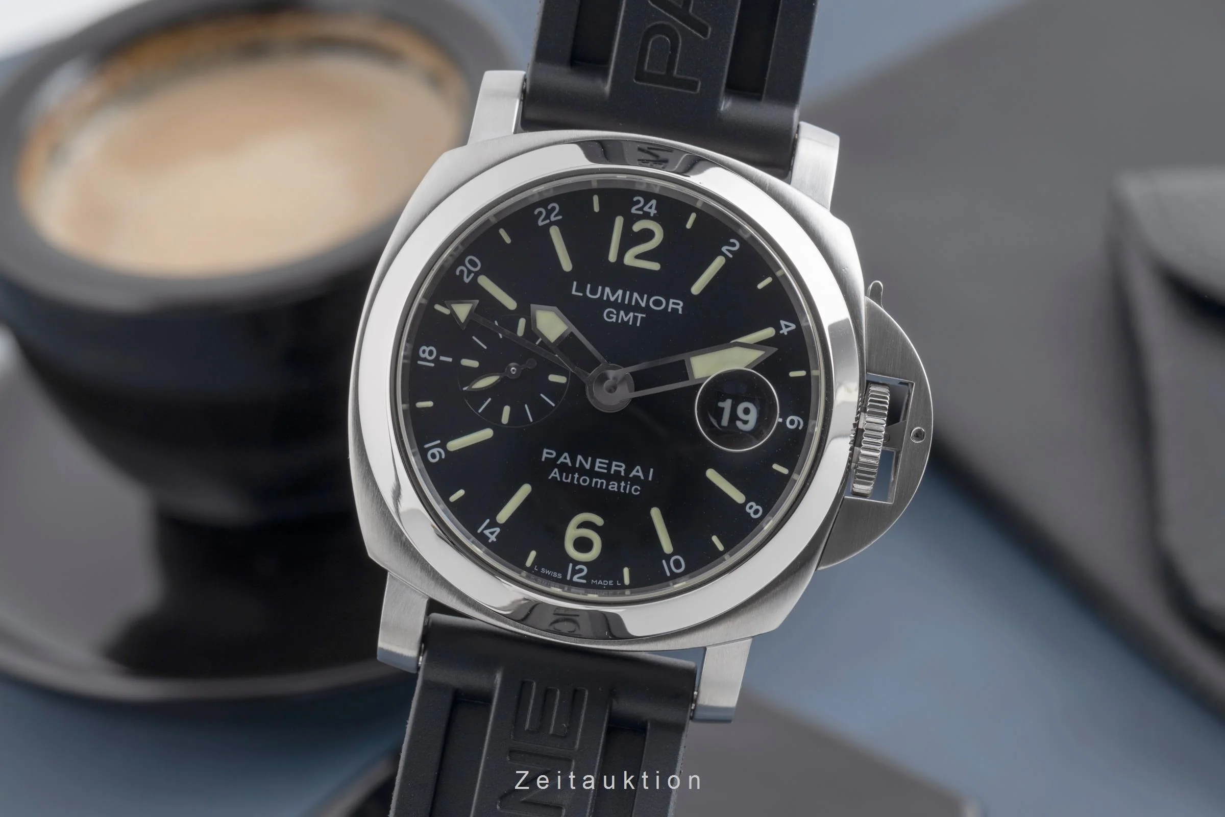 Panerai Luminor GMT steel automatic men's watch PAM00297  [2502492] - Image 2