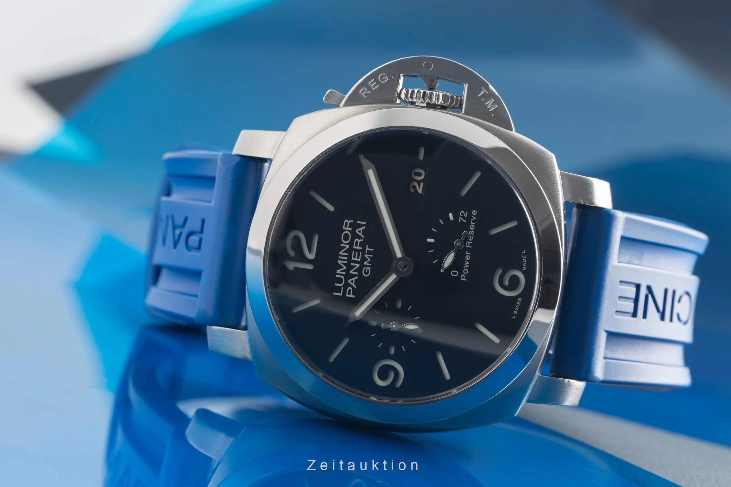 Panerai Luminor GMT steel automatic men's watch PAM00321 LP: 10800EUR  [2501365] - Image 3