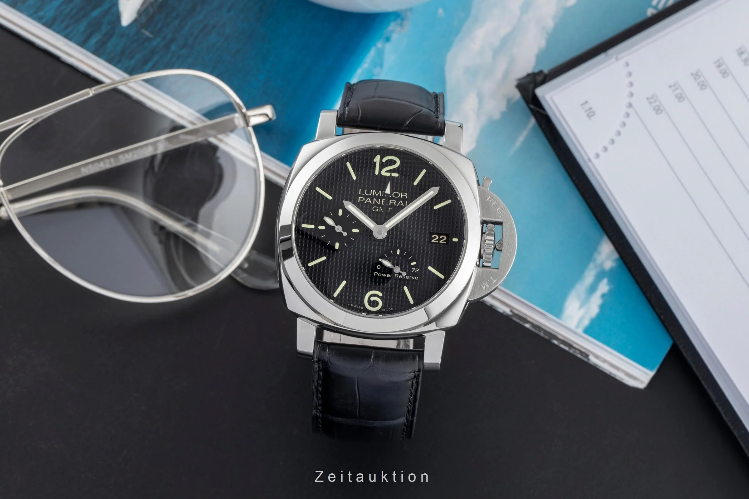 Panerai Luminor GMT steel automatic men's watch PAM00537  [2504135] - Image 4