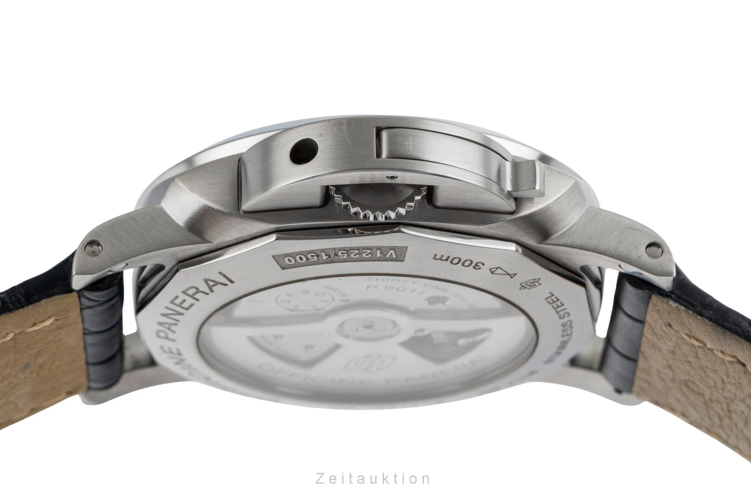 Panerai Luminor GMT steel automatic men's watch PAM01033  [2504261] - Image 12