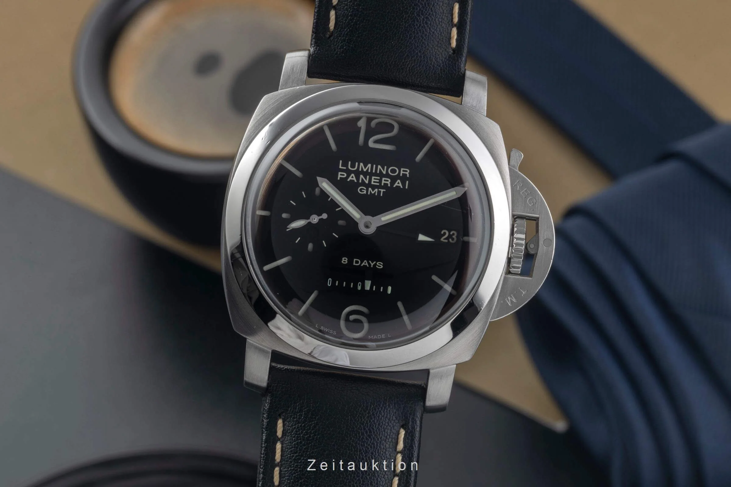 Panerai Luminor GMT steel manual winding men's watch PAM00233  [2501336] - Image 2