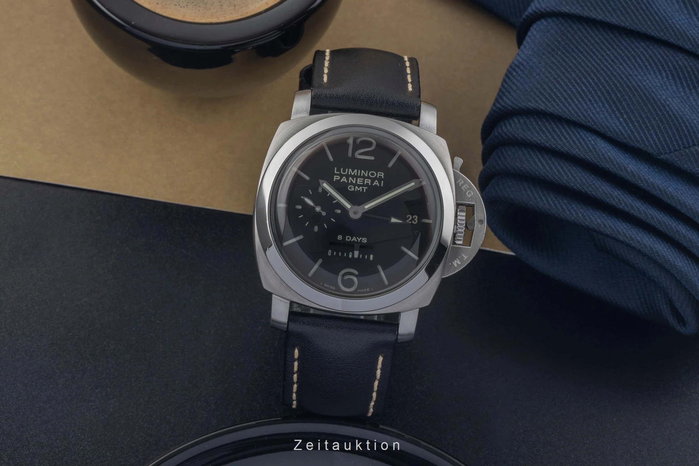 Panerai Luminor GMT steel manual winding men's watch PAM00233  [2501336] - Image 4