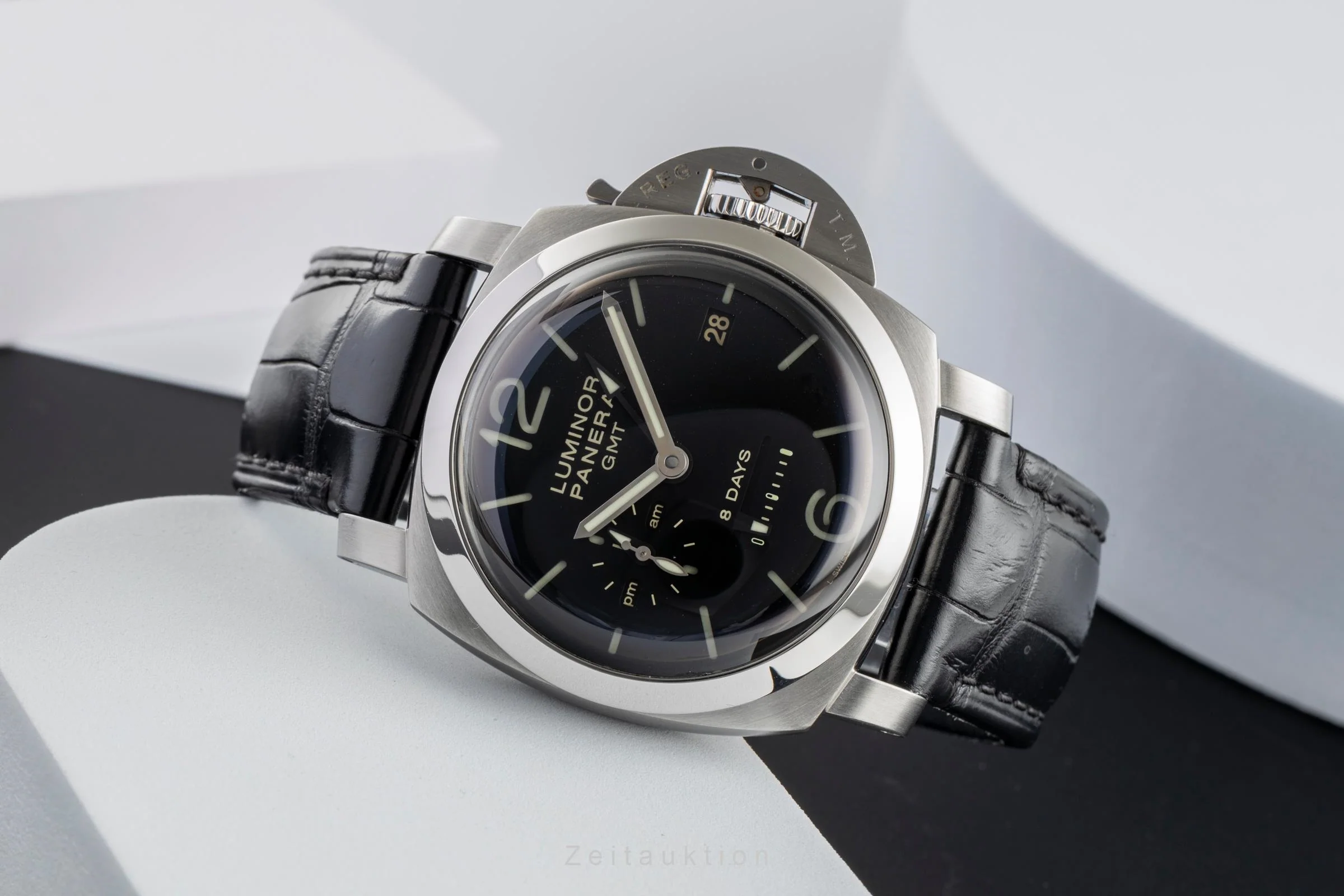 Panerai Luminor GMT steel manual winding men's watch PAM00233  [2505325] - Image 3