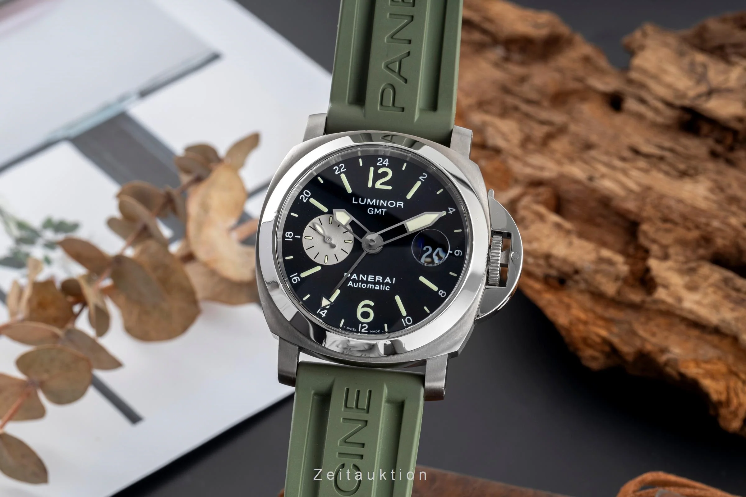 Panerai Luminor GMT steel / titanium automatic men's watch PAM00161  [2502789] - Image 2