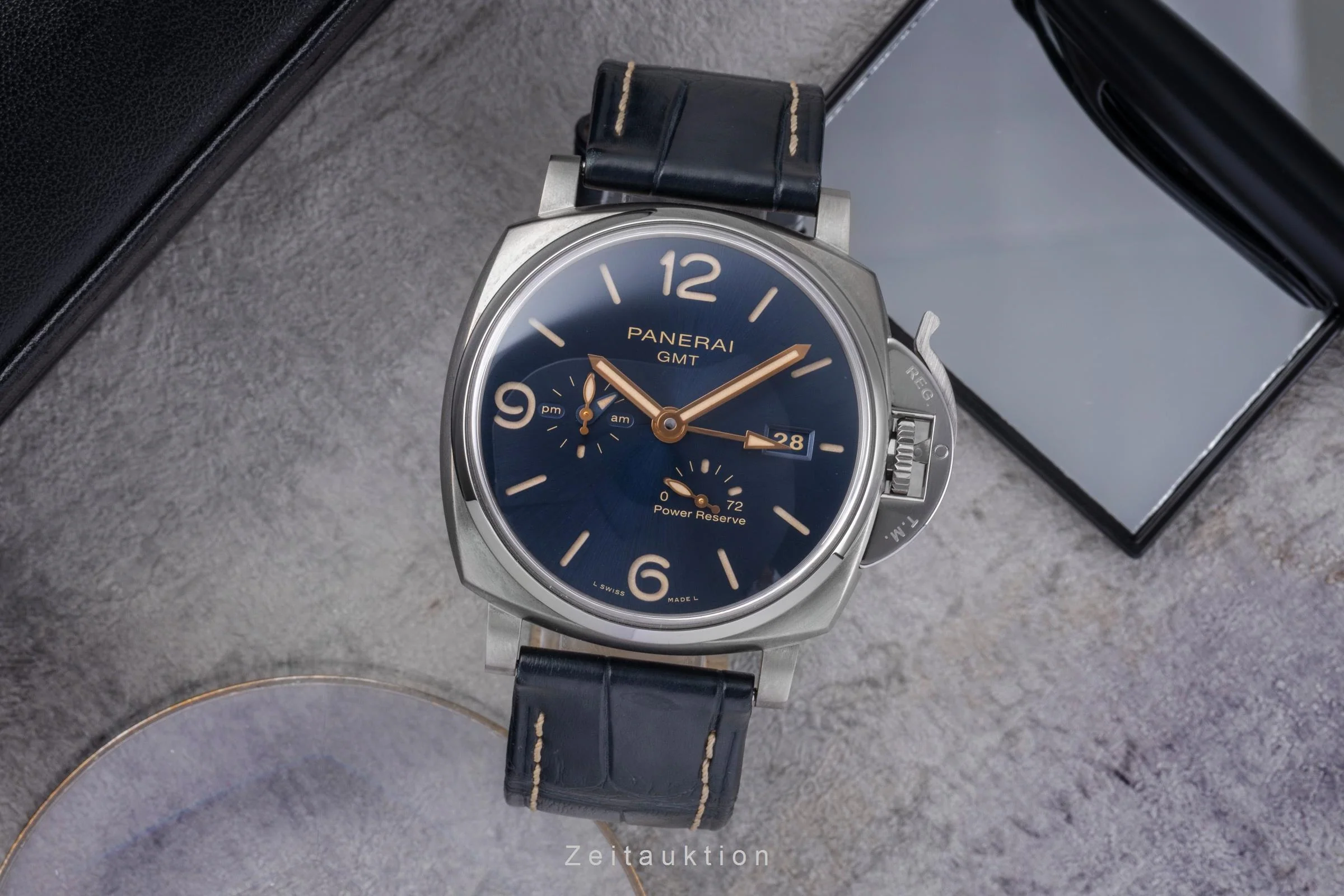 Panerai Luminor GMT titanium automatic men's watch PAM00964  [2506098] - Image 4