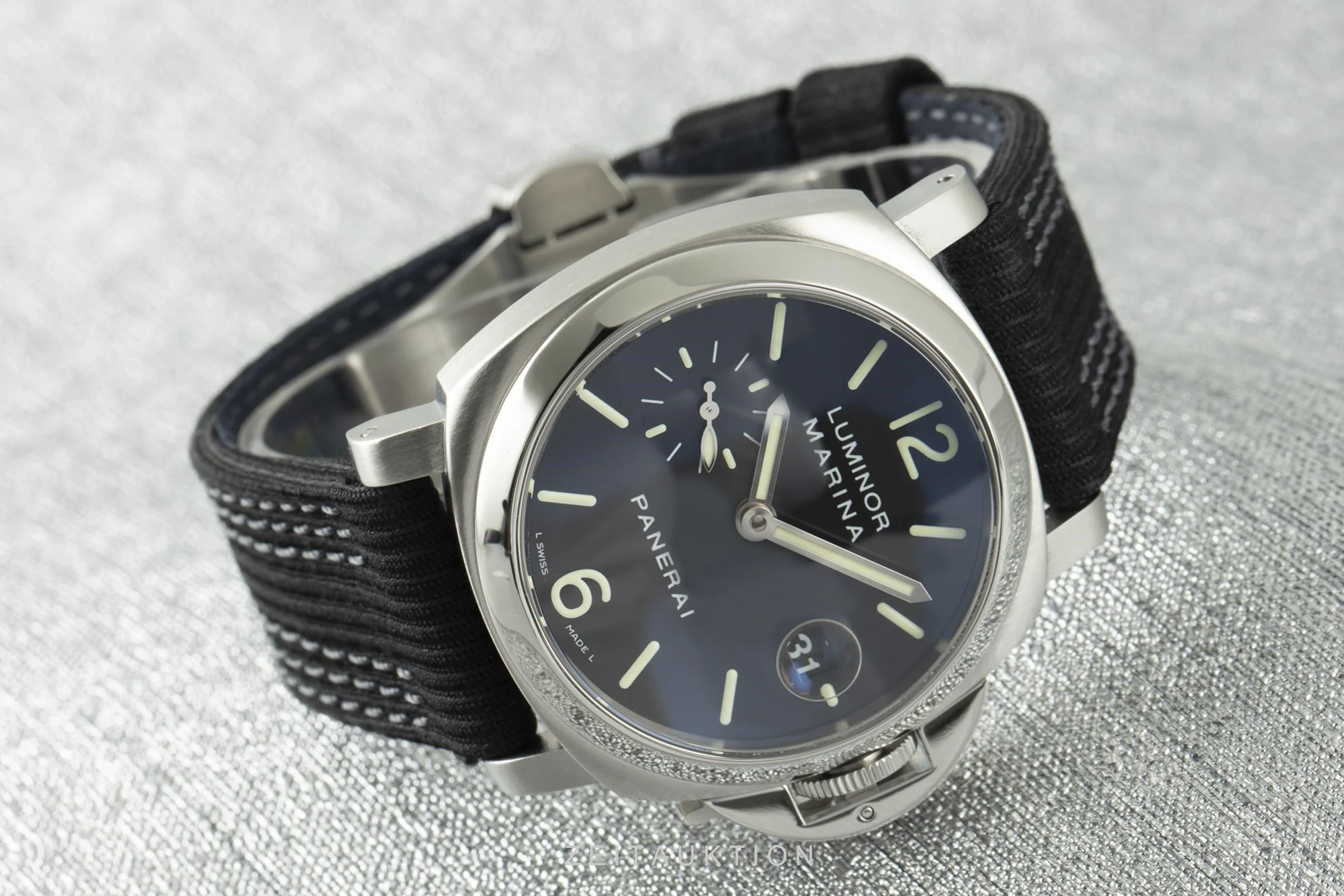 Panerai Luminor Marina steel automatic men's watch PAM00048  [2106496] - Image 3