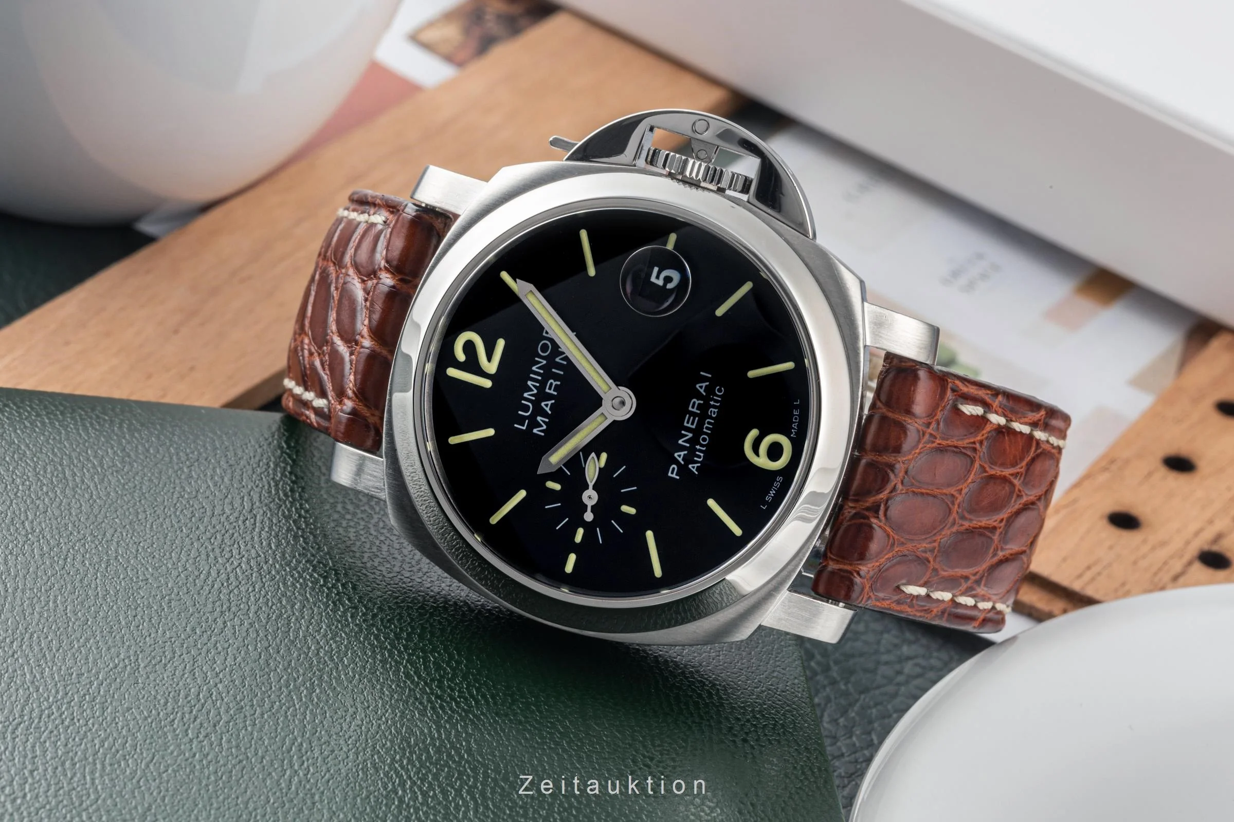 Panerai Luminor Marina steel automatic men's watch PAM00048 LP: 7900EUR  [2305681] - Image 2