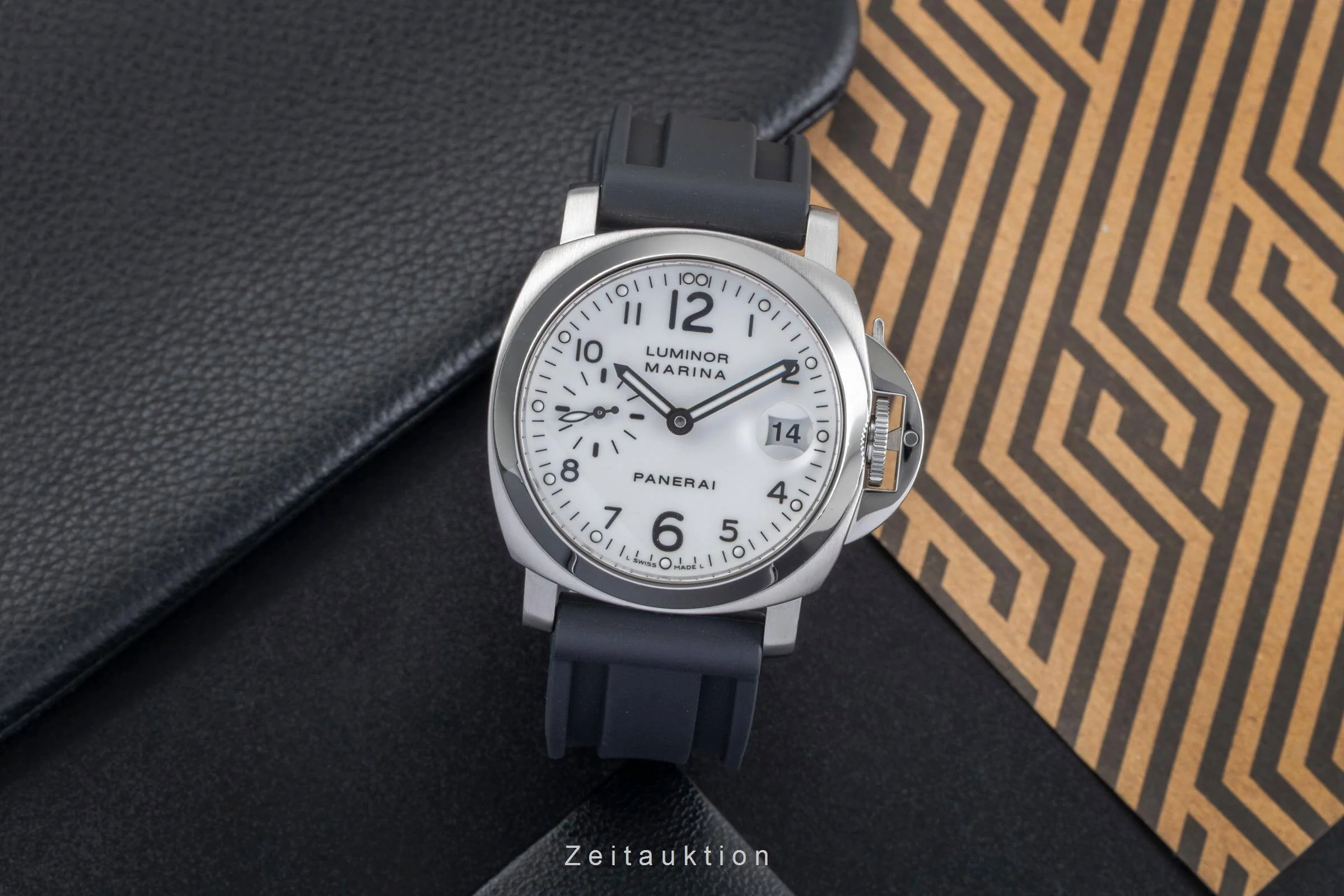 Panerai Luminor Marina steel automatic men's watch PAM00049 LP: 7900EUR  [2501435] - Image 4