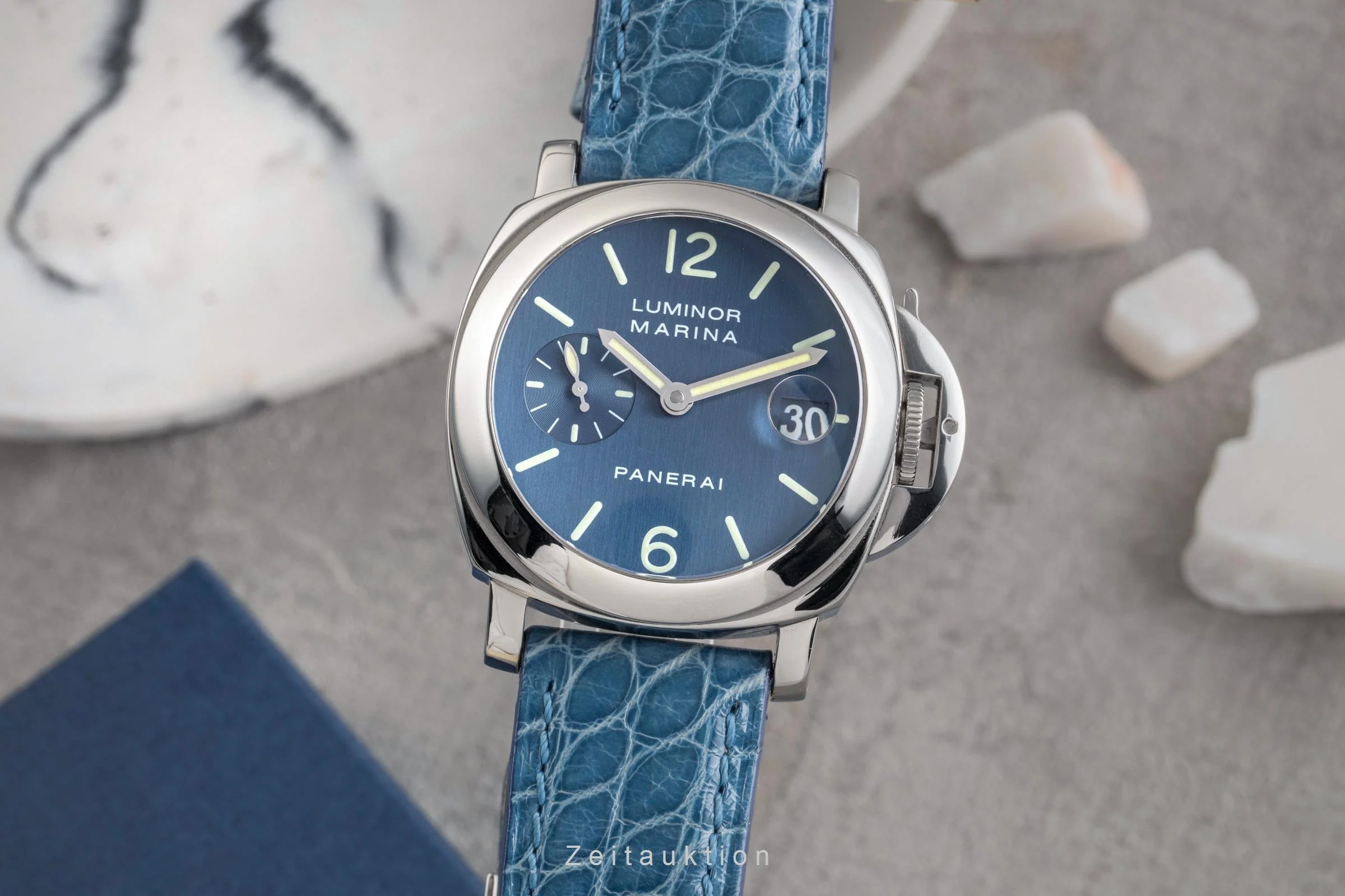 Panerai Luminor Marina steel automatic men's watch PAM00070 LP: 7900EUR  [2504172] - Image 2