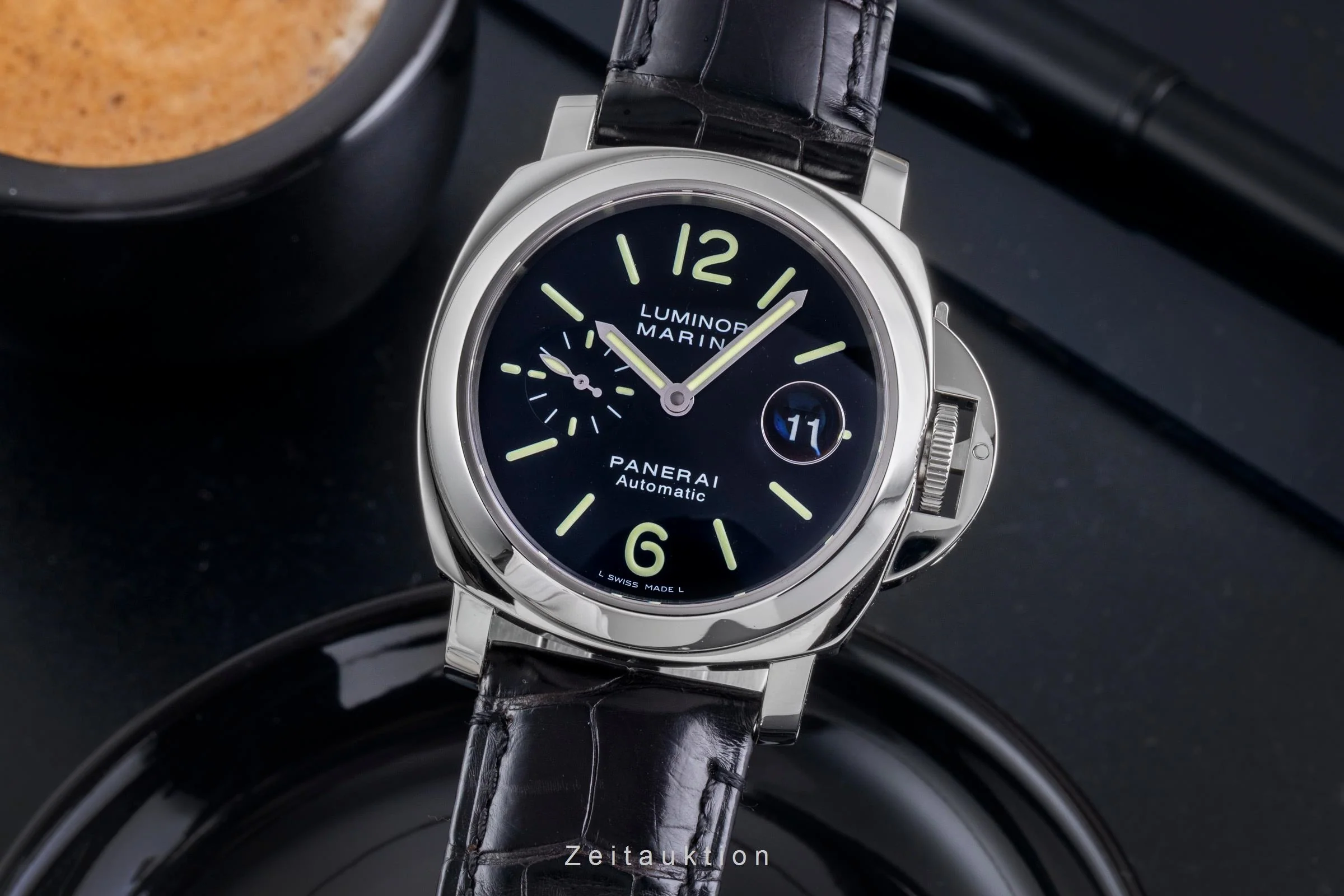 Panerai Luminor Marina steel automatic men's watch PAM00104  [2507345] - Image 2