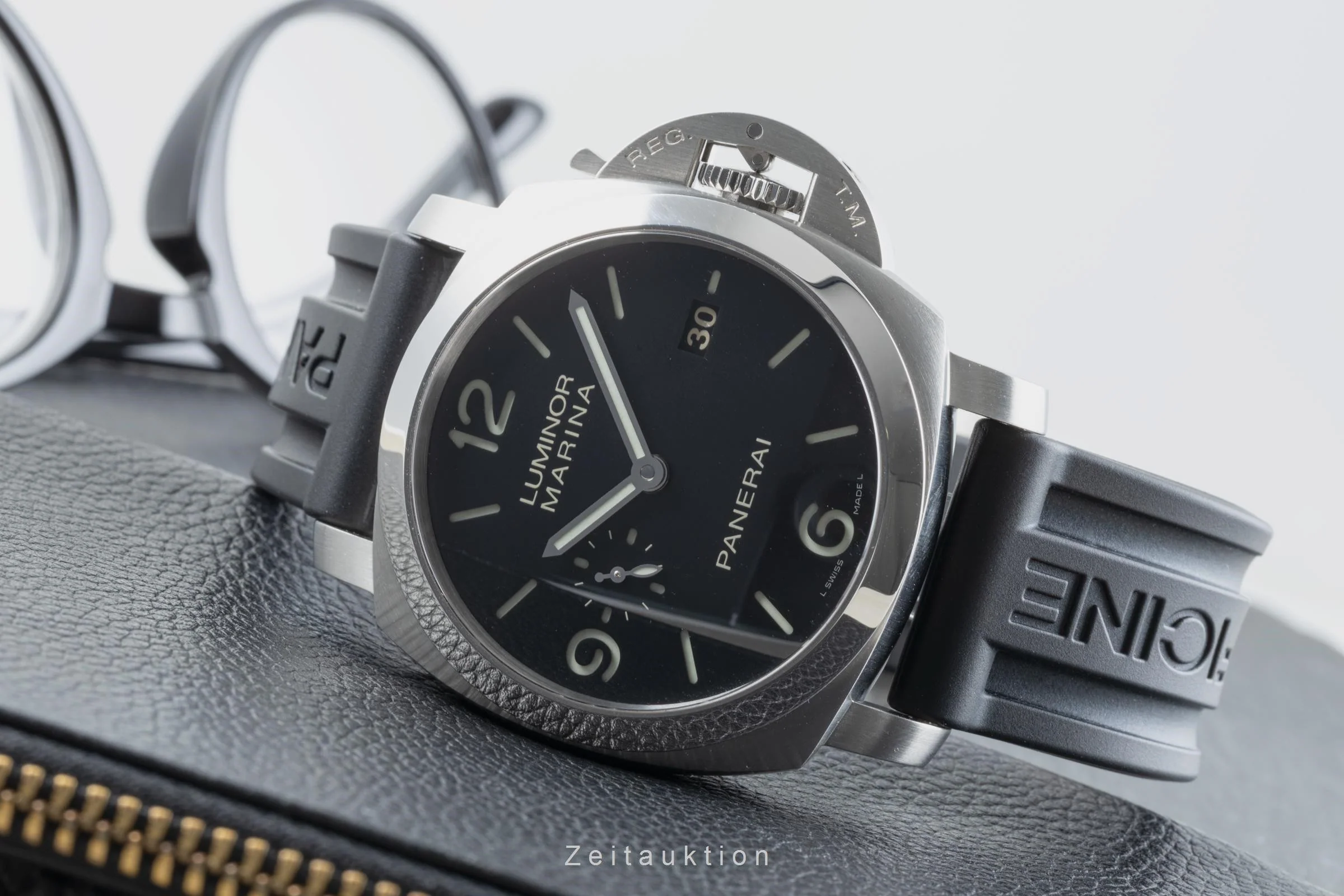 Panerai Luminor Marina steel automatic men's watch PAM00312  [2304978] - Image 2