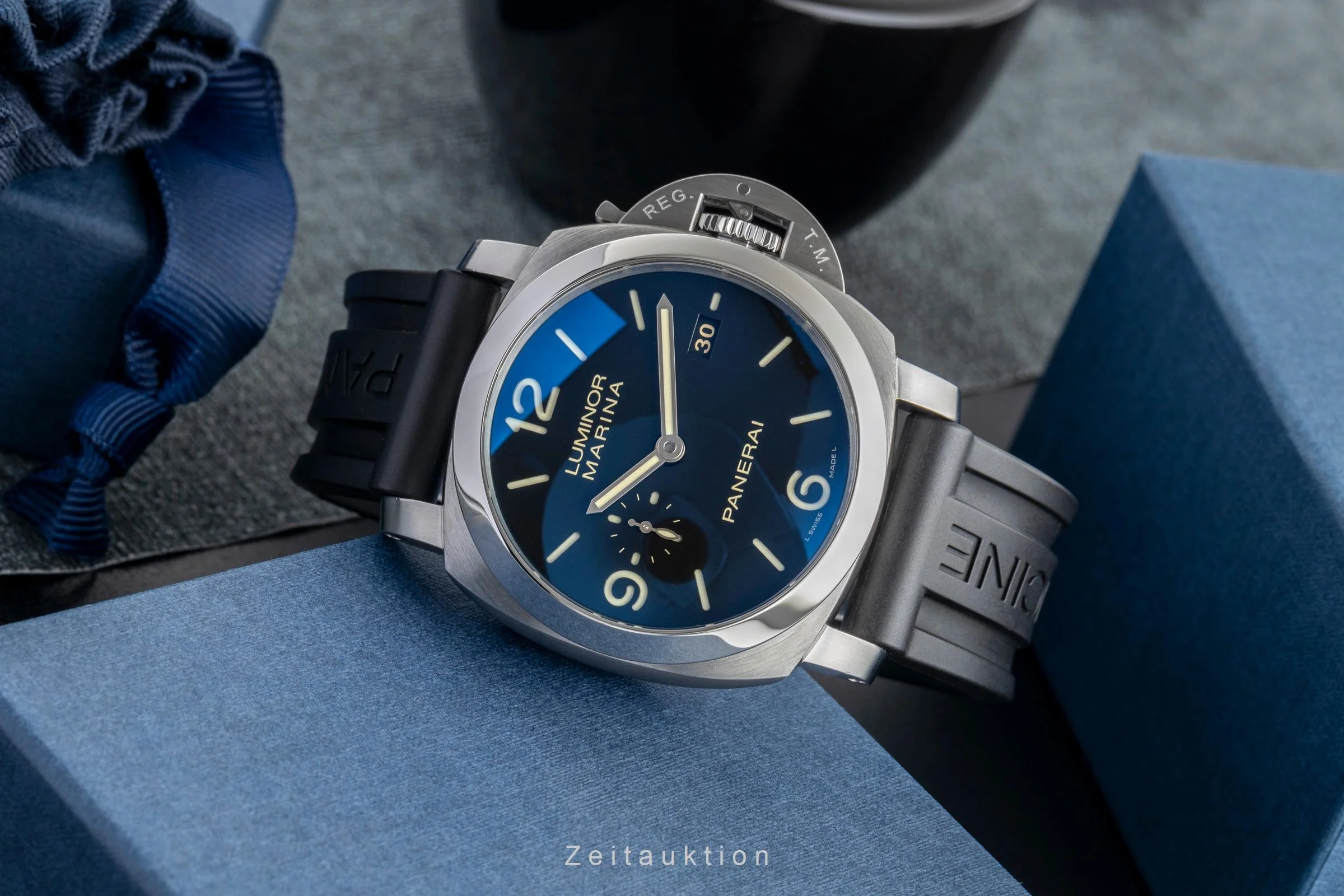 Panerai Luminor Marina steel automatic men's watch PAM00312  [2503649] - Image 3