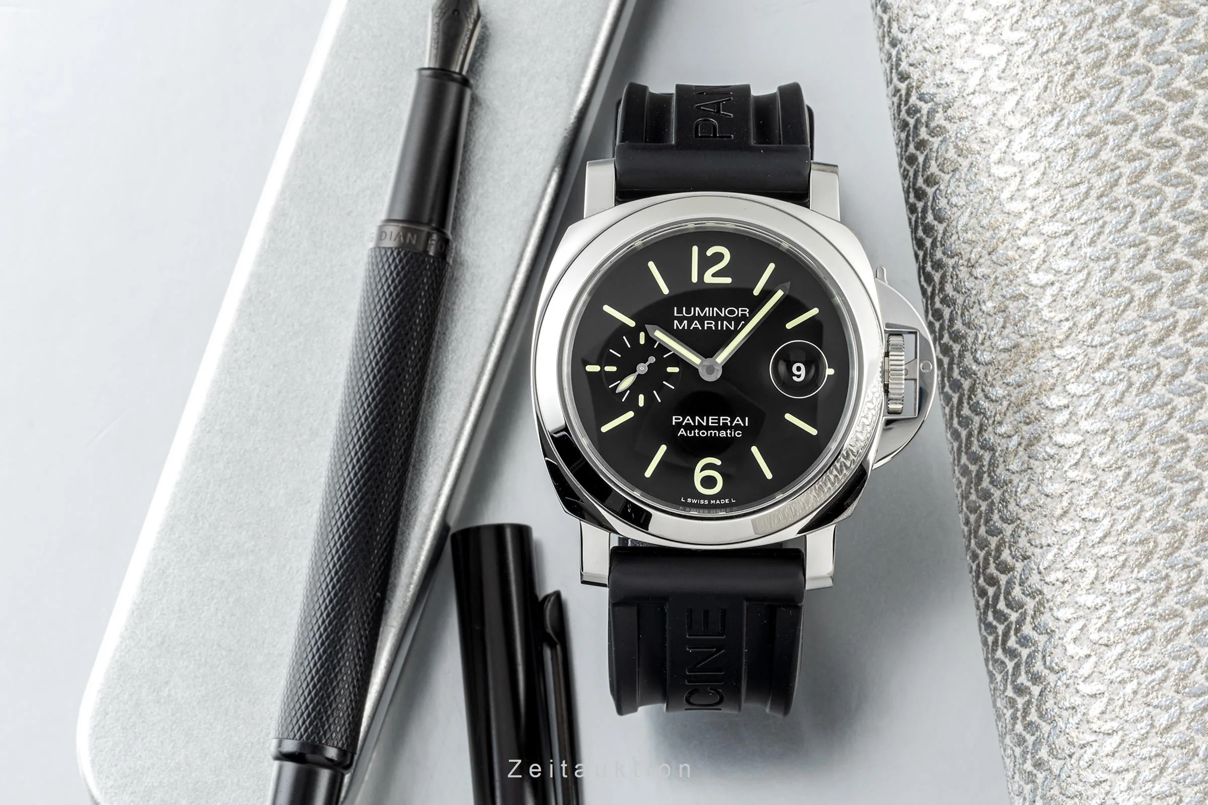Panerai Luminor Marina steel automatic men's watch PAM01104 LP: 7400EUR  [2303590] - Image 2