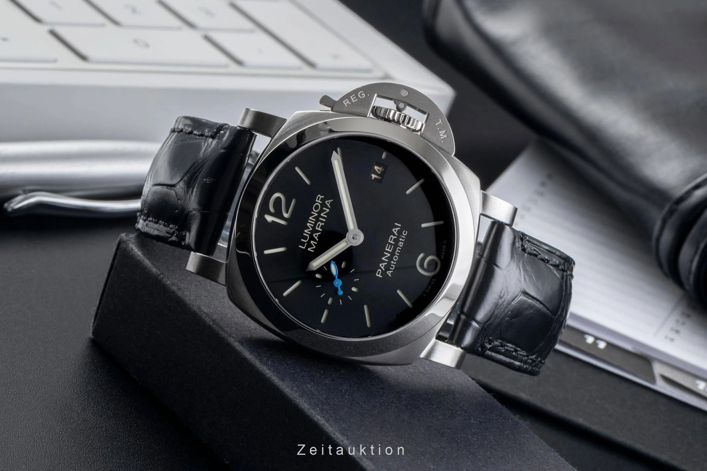 Panerai Luminor Marina steel automatic men's watch PAM01272 LP: 7900EUR  [2501845] - Image 3