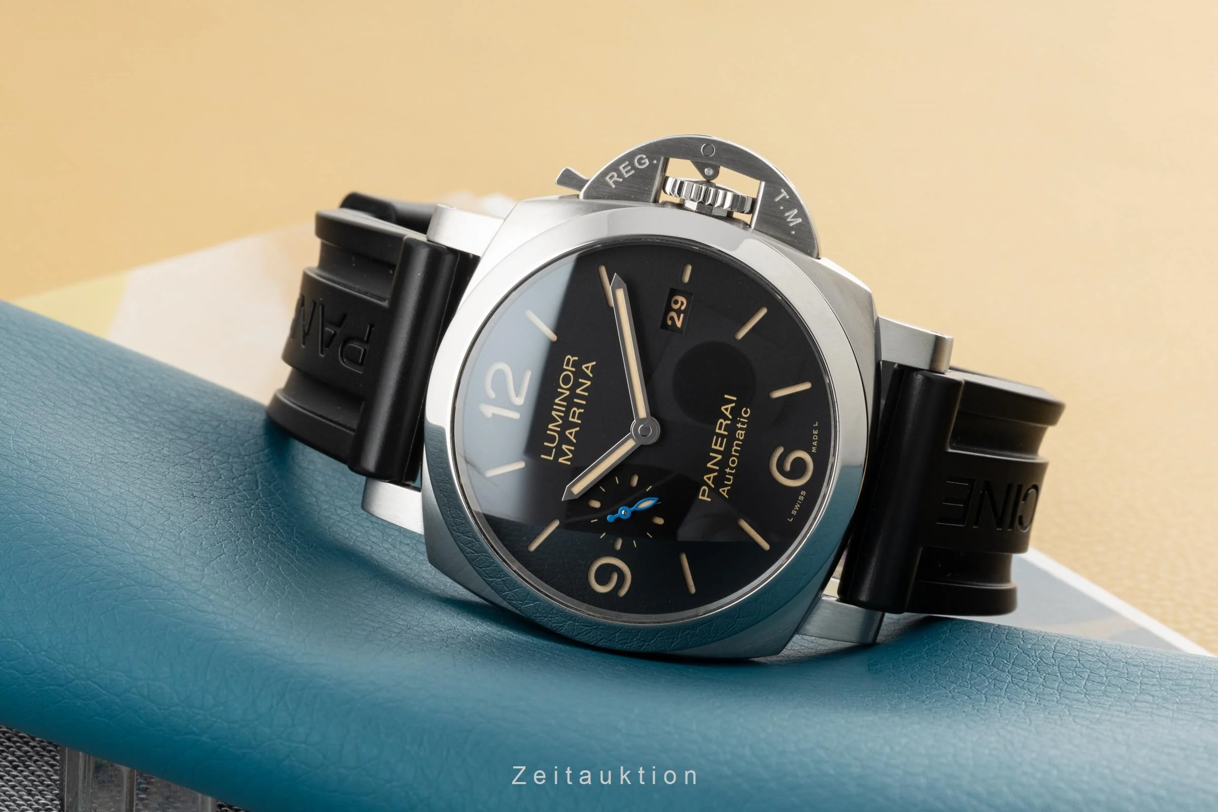 Panerai Luminor Marina steel automatic men's watch PAM01312 LP: 8900EUR  [2304509] - Image 2
