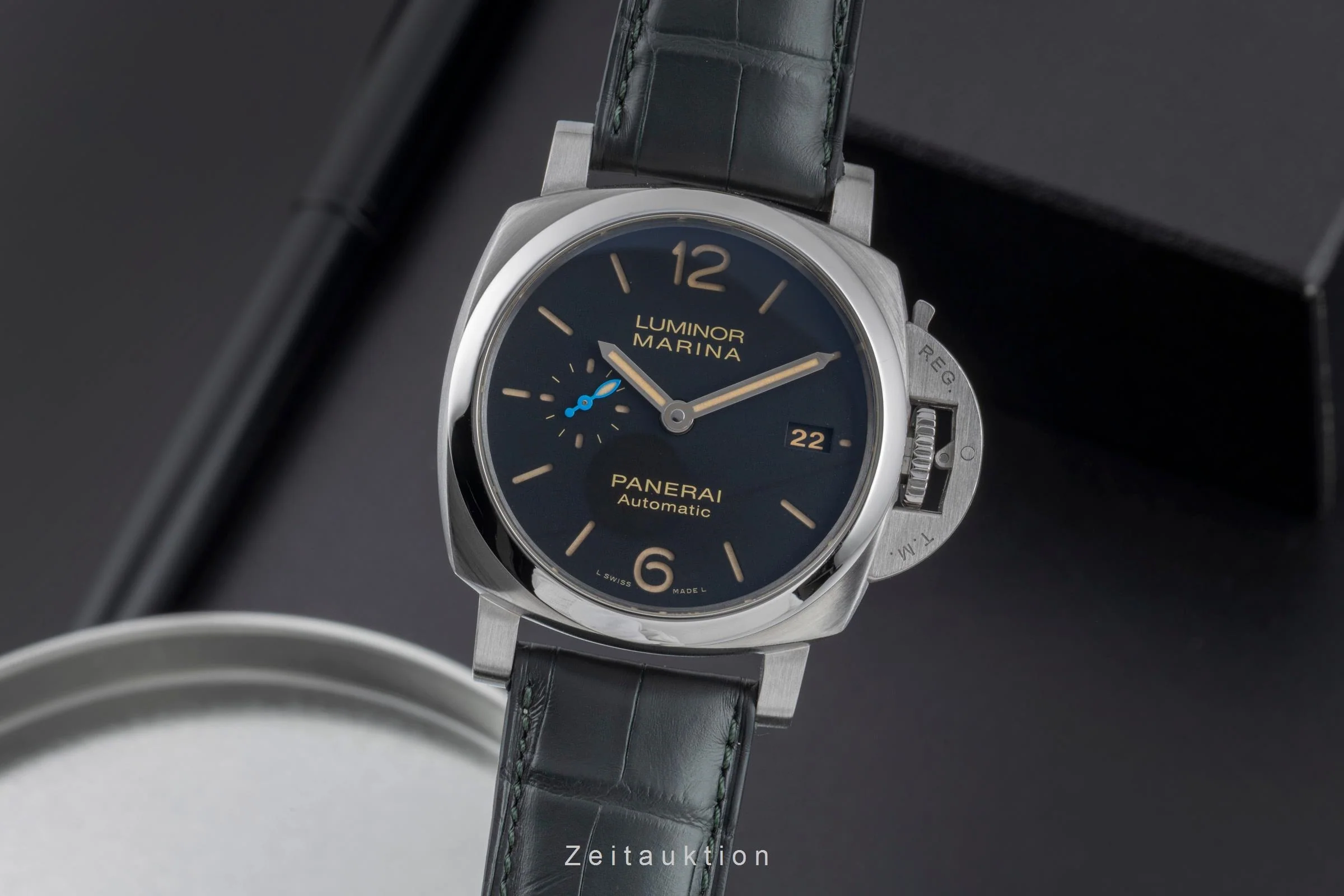 Panerai Luminor Marina steel automatic men's watch PAM01392  [2504137] - Image 2