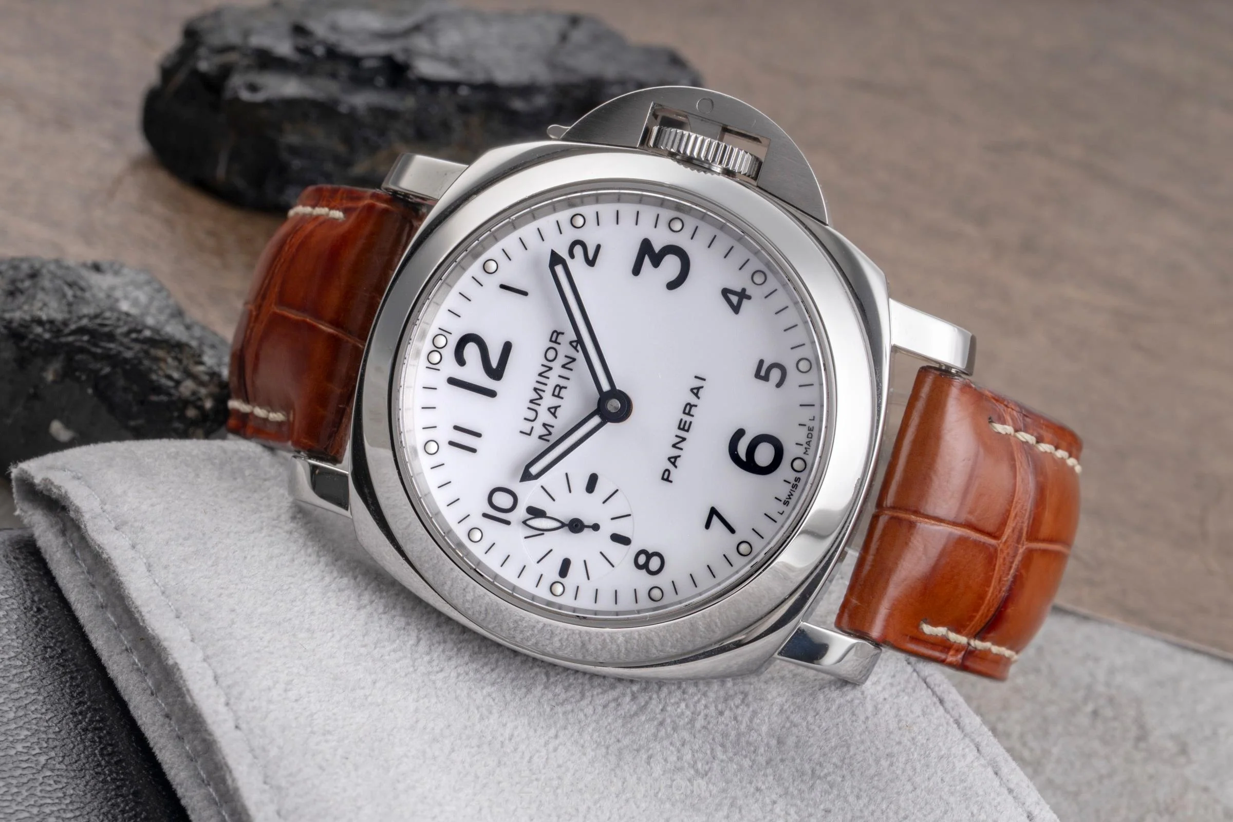 Panerai Luminor Marina steel manual winding men's watch PAM00113 LP: 6200EUR  [2504742] - Image 3