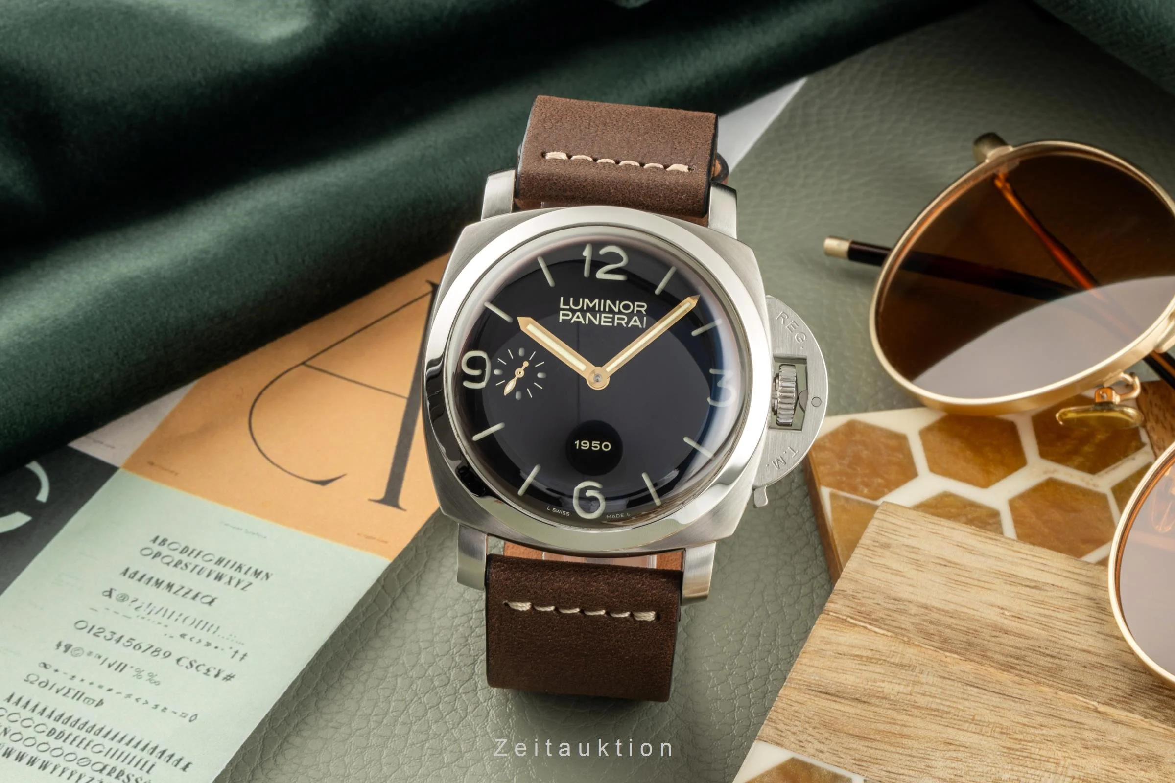 Panerai Luminor Marina steel manual winding men's watch PAM00127  [2401835] - Image 3