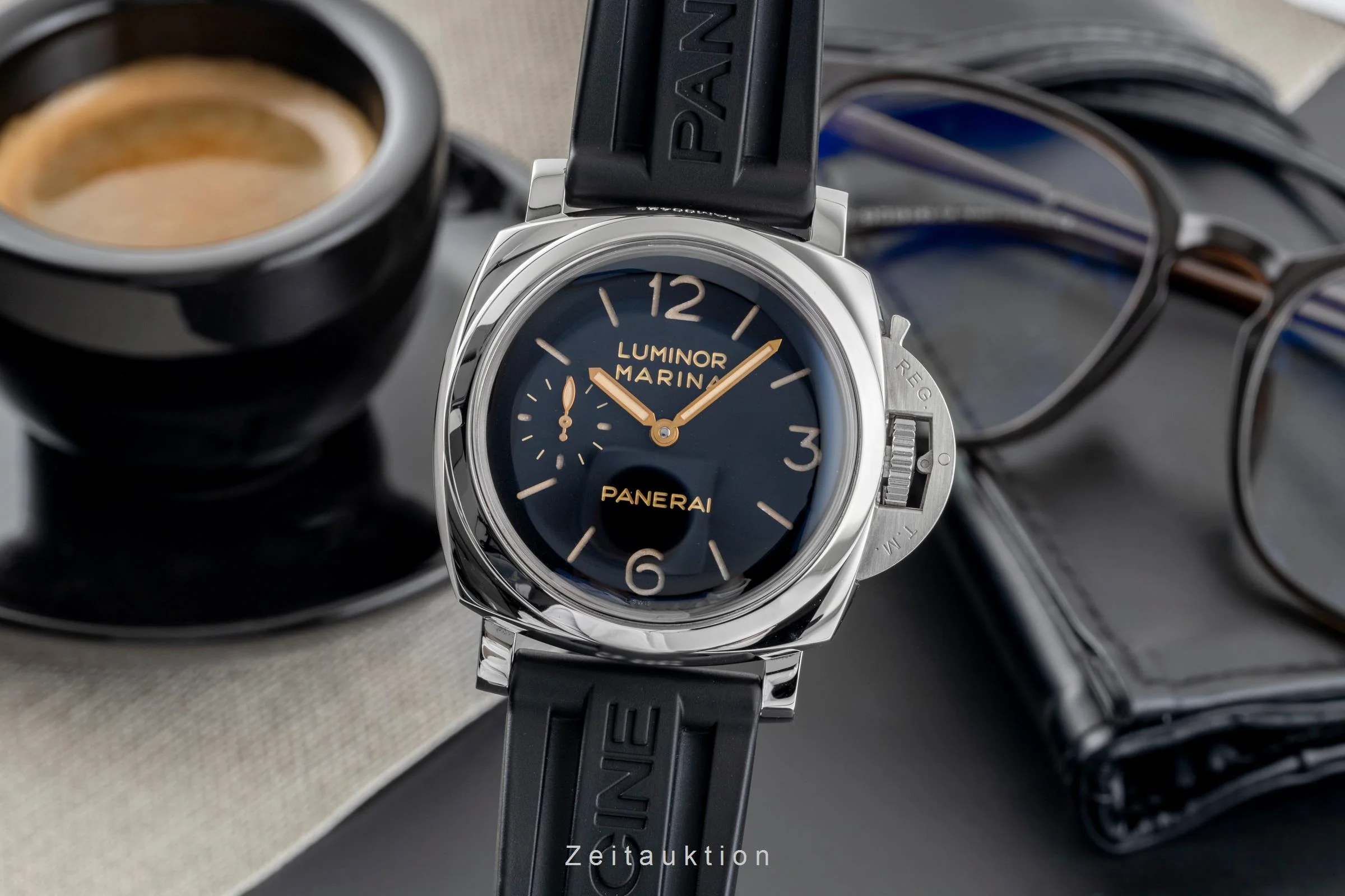 Panerai Luminor Marina steel manual winding men's watch PAM00422 LP: 11500EUR  [2505044] - Image 2