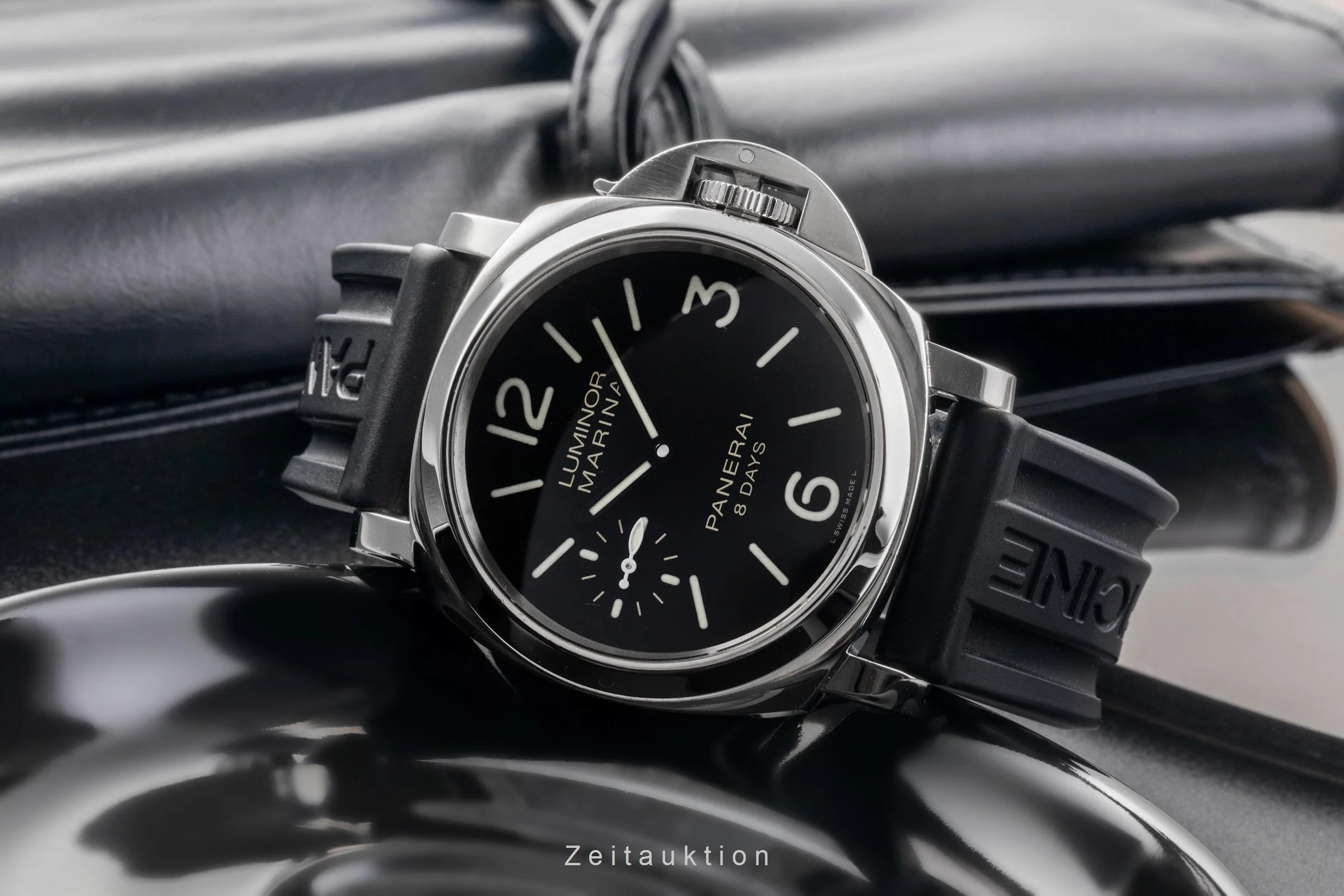 Panerai Luminor Marina steel manual winding men's watch PAM00510  [2502790] - Image 3