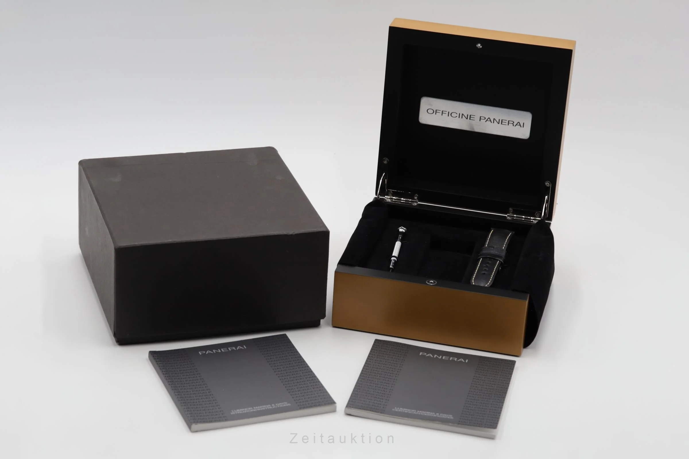 Panerai Luminor Marina steel manual winding men's watch PAM00510  [2502790] - Image 9