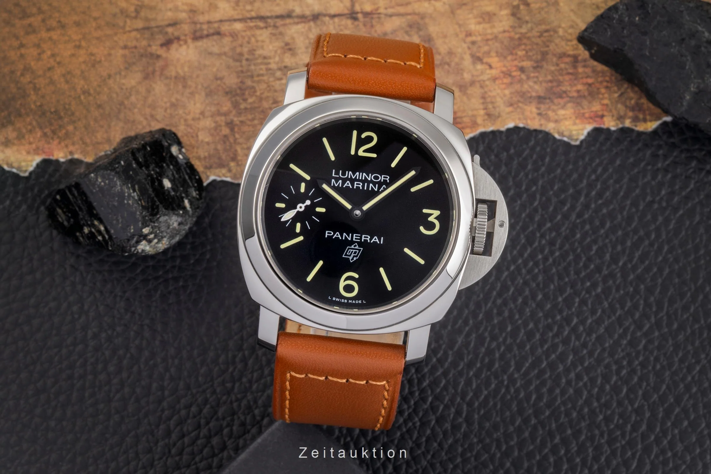 Panerai Luminor Marina steel manual winding men's watch PAM00776  [2504324] - Image 4