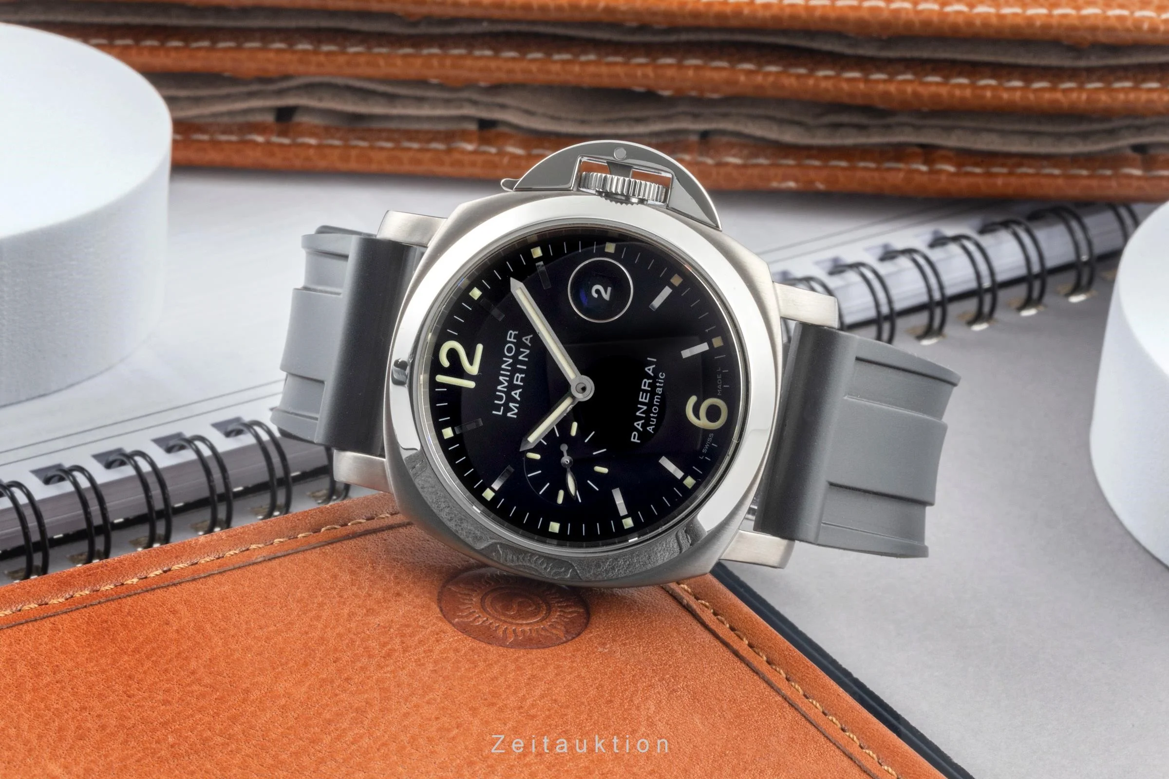 Panerai Luminor Marina steel / titanium automatic men's watch PAM00165  [2401621] - Image 2
