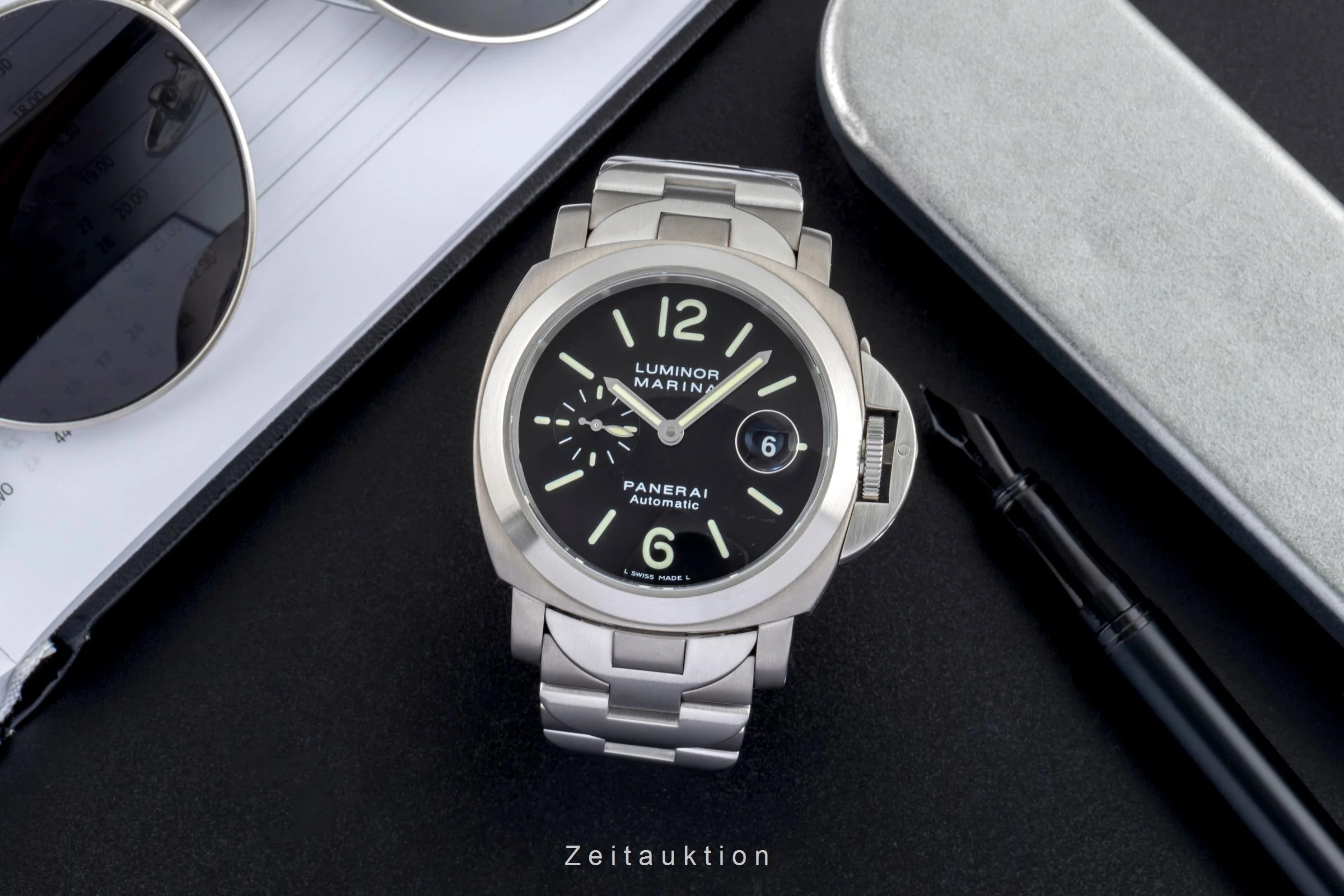 Panerai Luminor Marina steel / titanium automatic men's watch PAM00221  [2506455] - Image 4