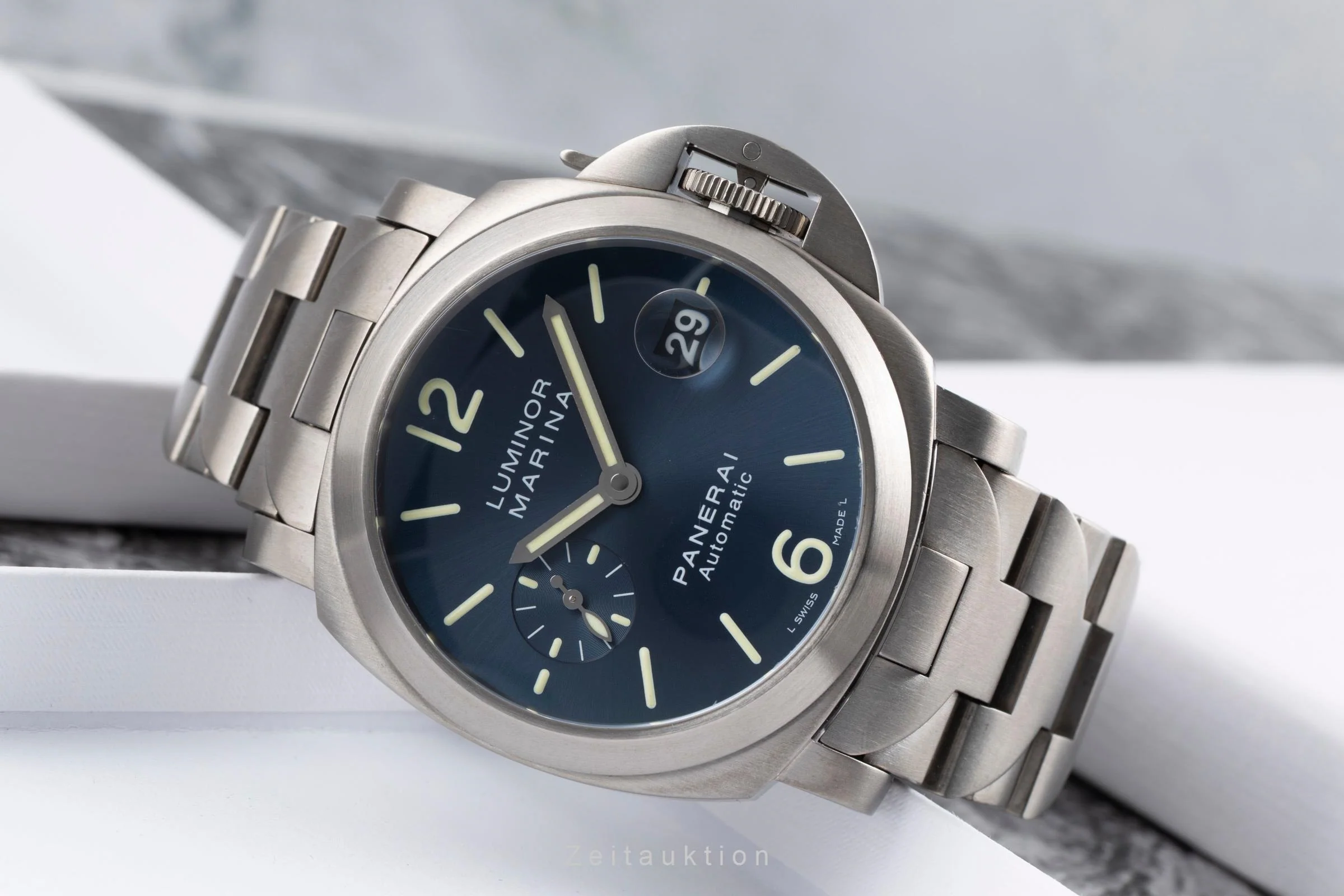 Panerai Luminor Marina titanium automatic men's watch PAM00283  [2600603] - Image 3