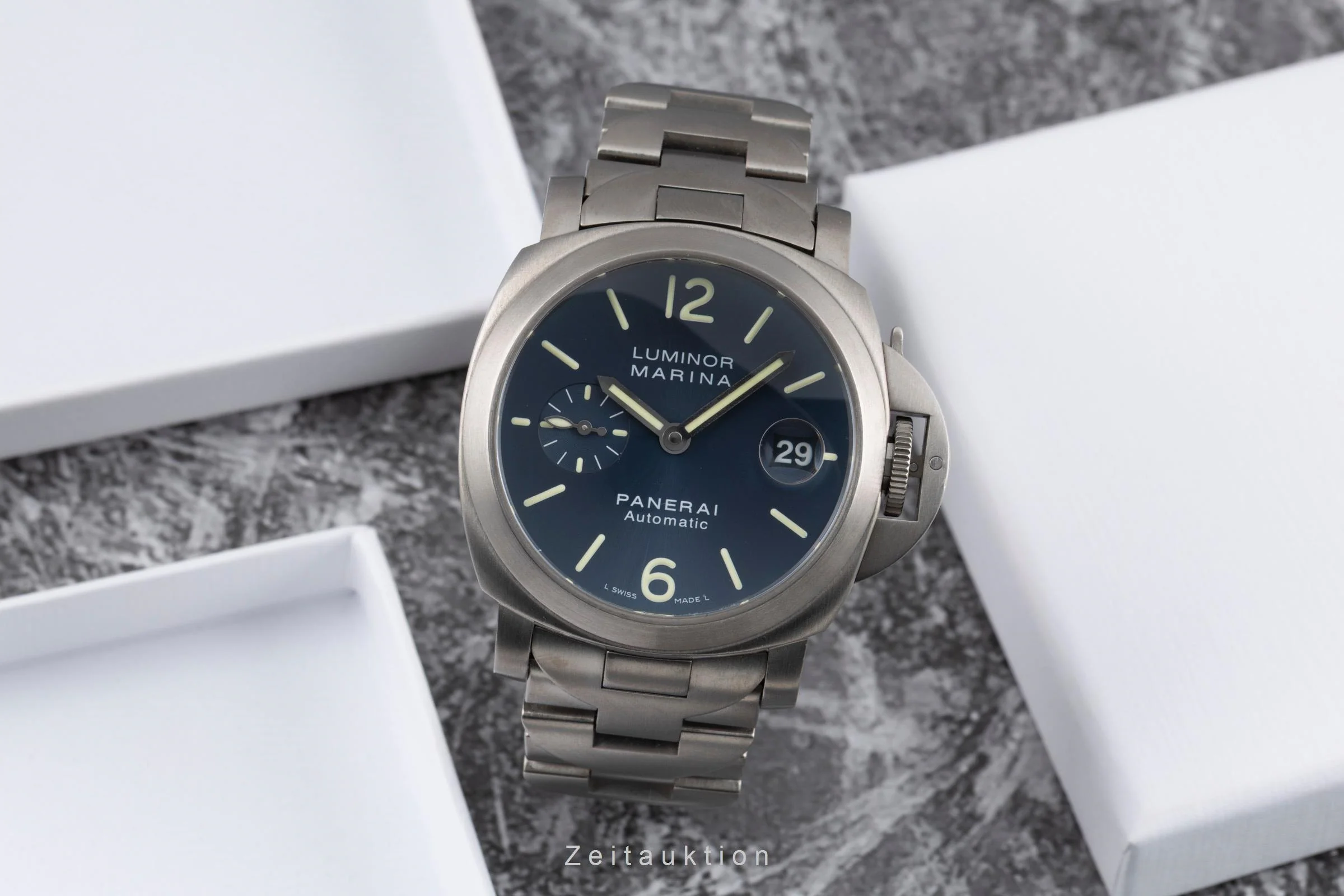 Panerai Luminor Marina titanium automatic men's watch PAM00283  [2600603] - Image 4