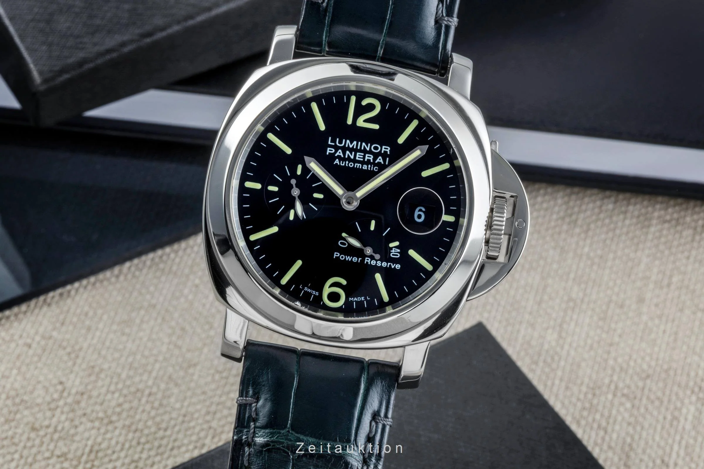 Panerai Luminor  steel automatic men's watch PAM00090 LP: 10800EUR  [2502053] - Image 2