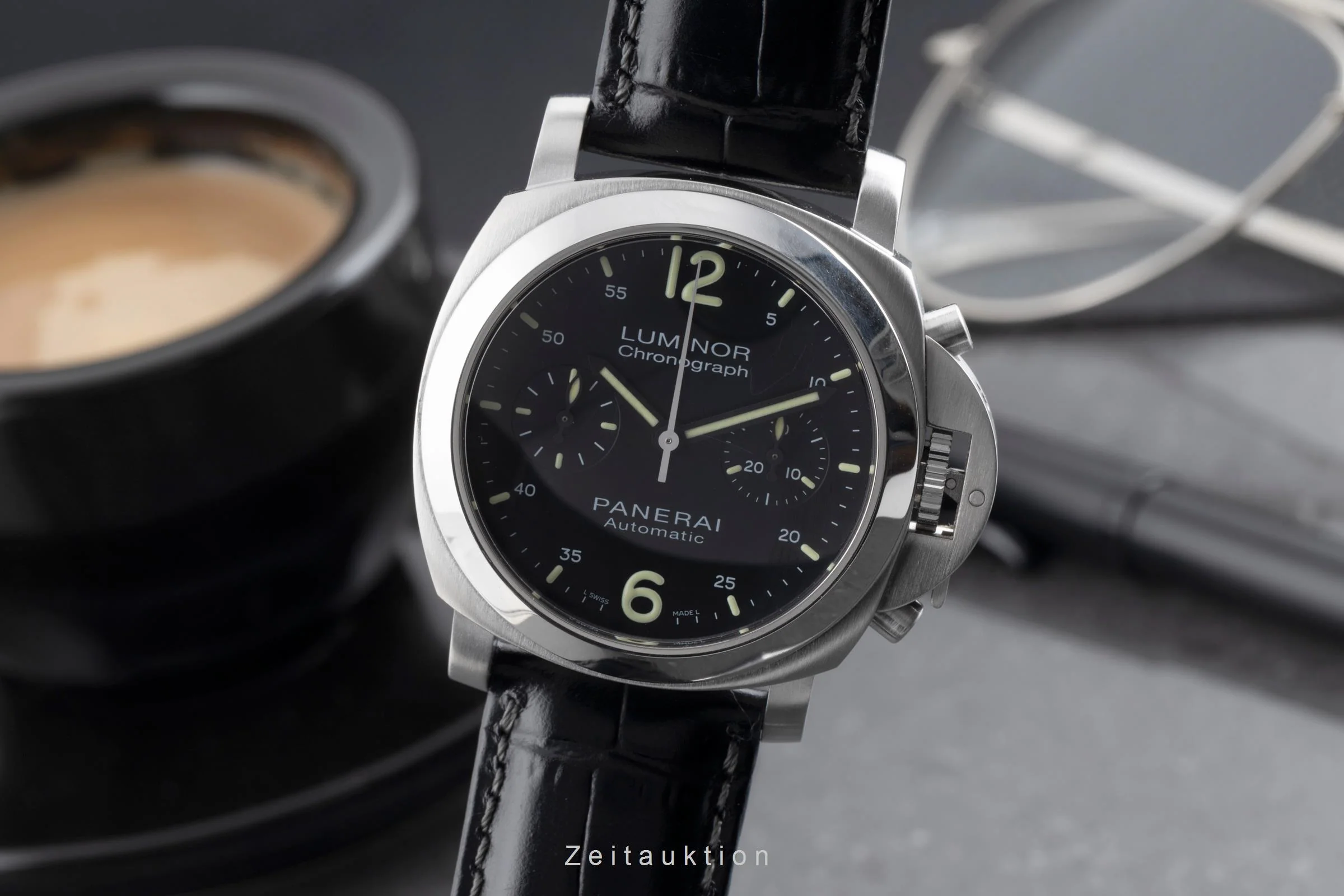 Panerai Luminor  steel automatic men's watch PAM00310  [2503117] - Image 2