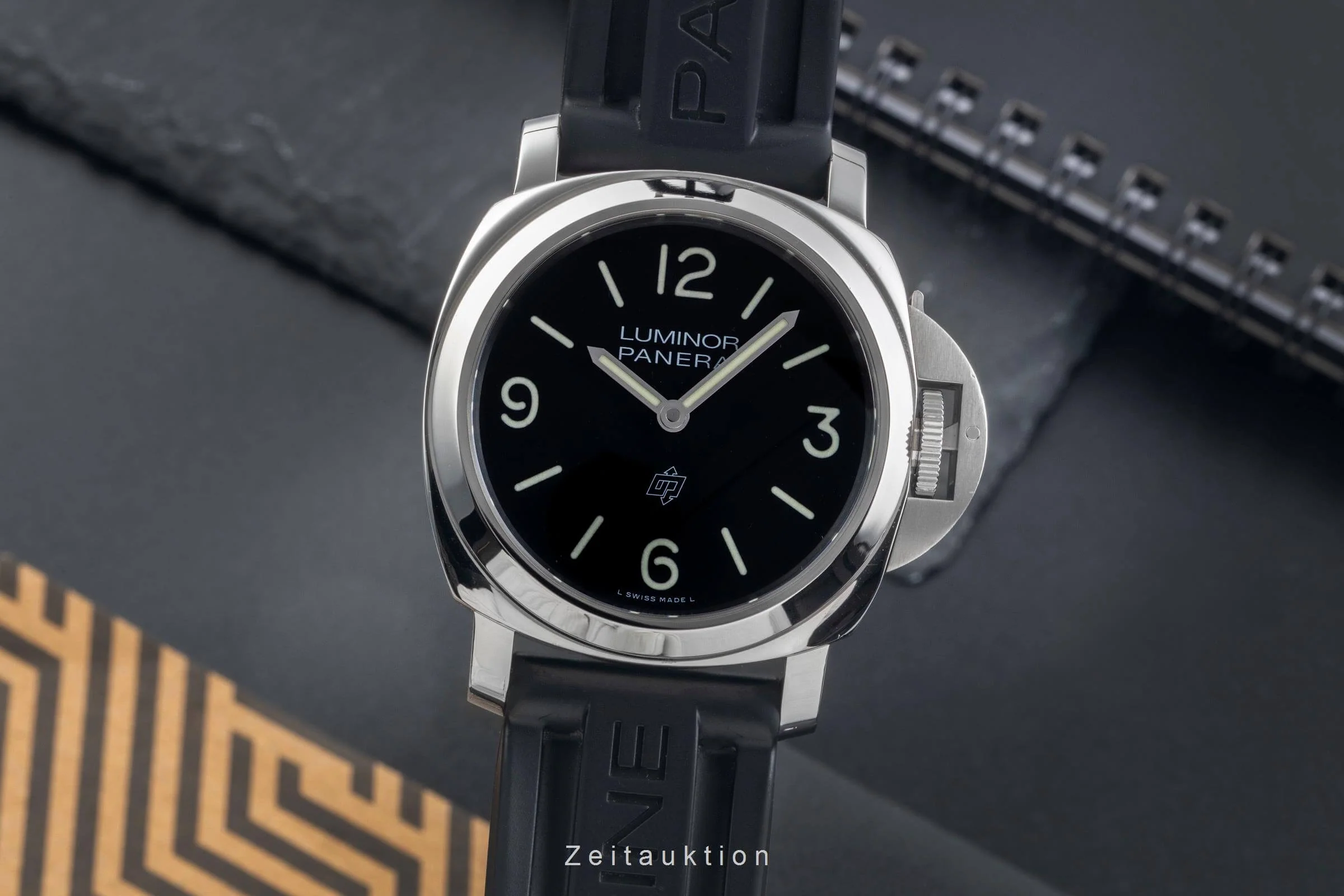 Panerai Luminor  steel automatic men's watch PAM01086 LP: 5700EUR  [2500595] - Image 2