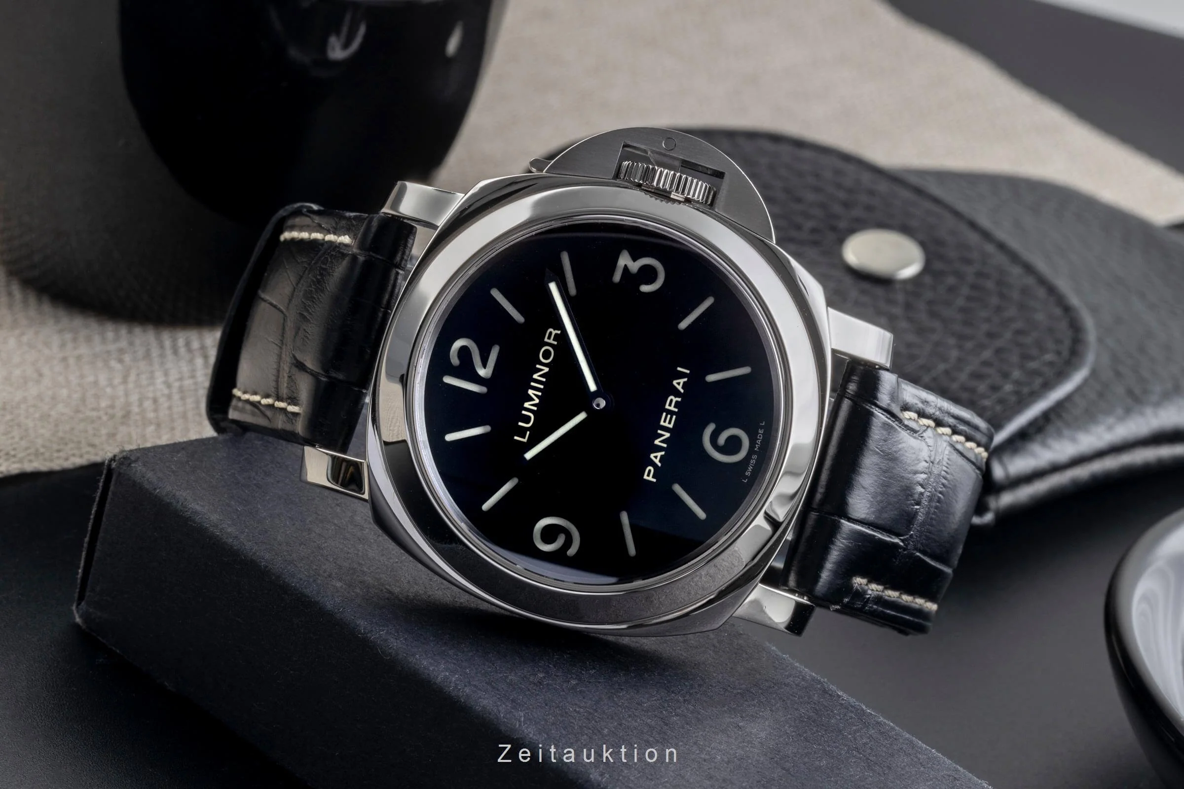 Panerai Luminor  steel manual winding men's watch PAM00112 LP: 5700EUR  [2501740] - Image 3